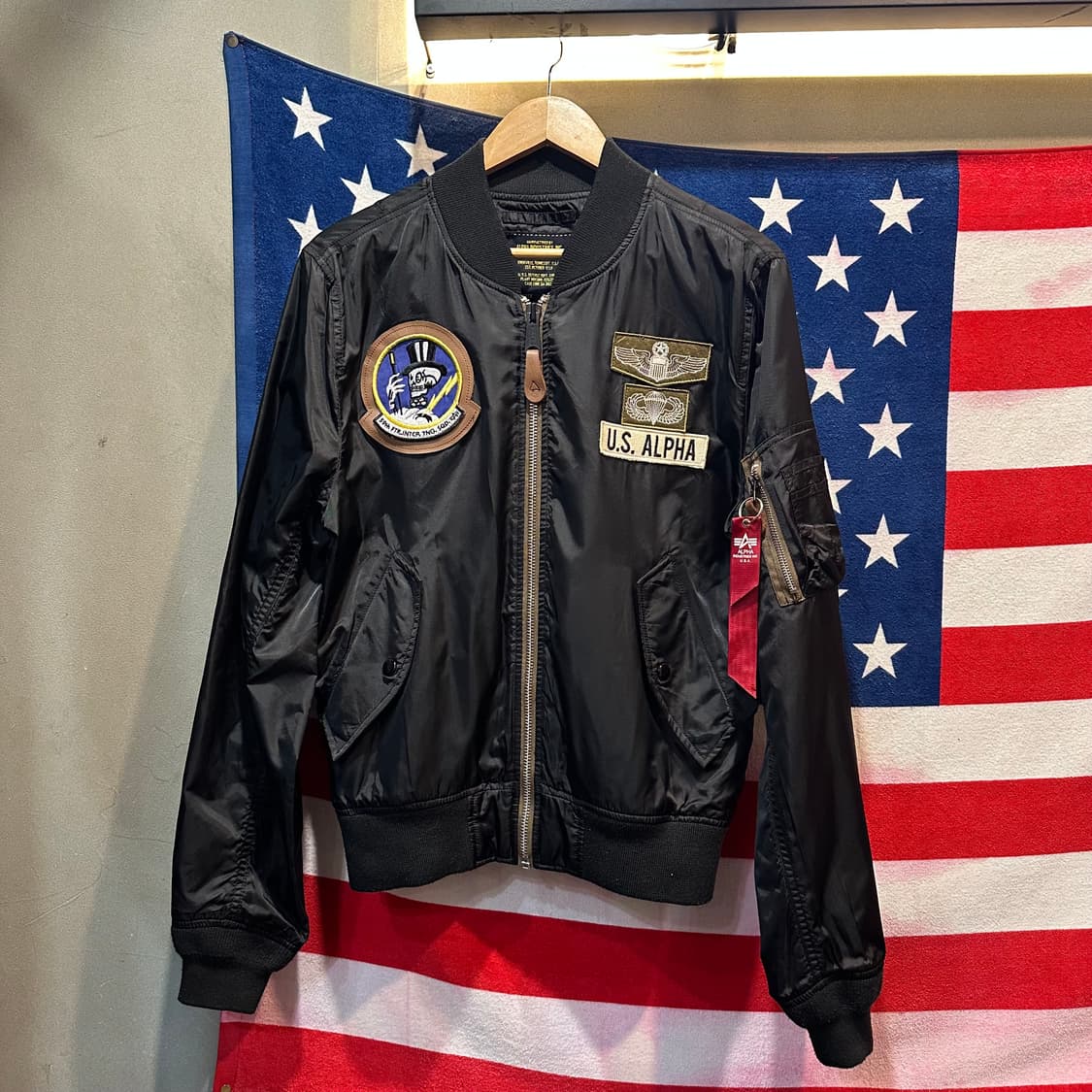 알파 인더스트리 항공점퍼 상품이미지1