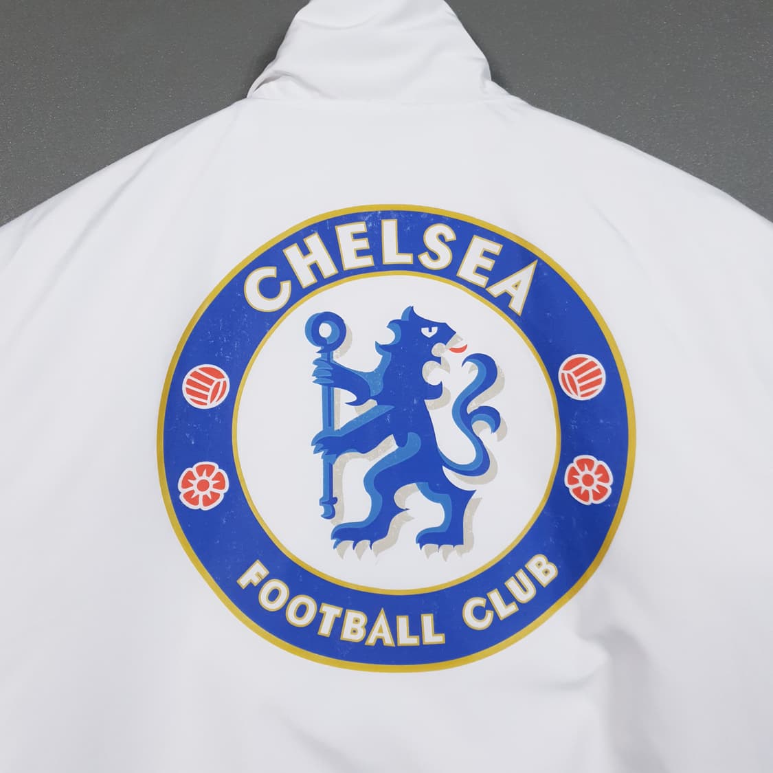 아디다스 희귀 대장급 유로파 첼시 양면 리버서블 패딩 자켓 포카리 흰파 상품이미지9