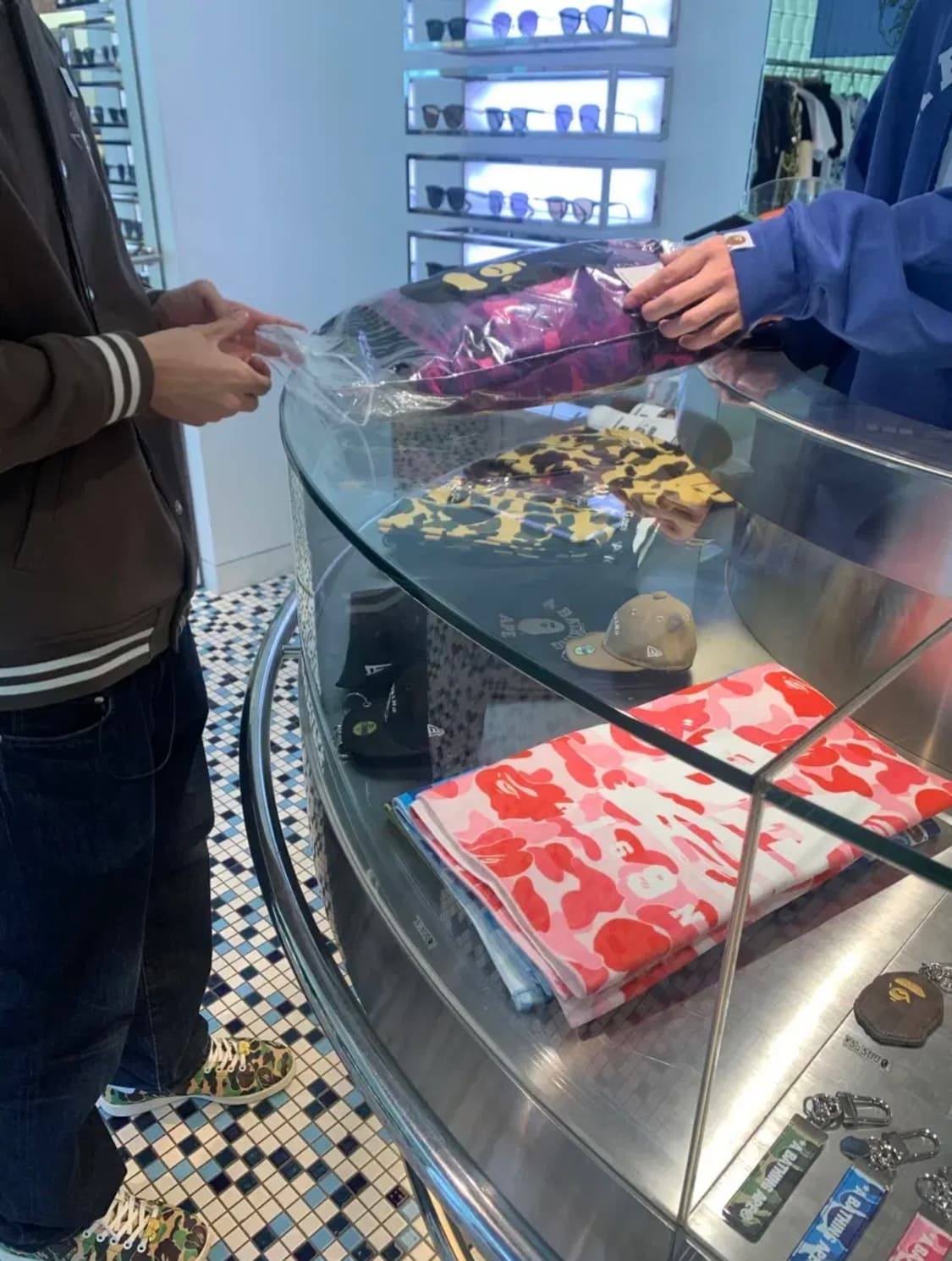 베이프 더블샤크후드 로얄 풀박스 상품이미지2