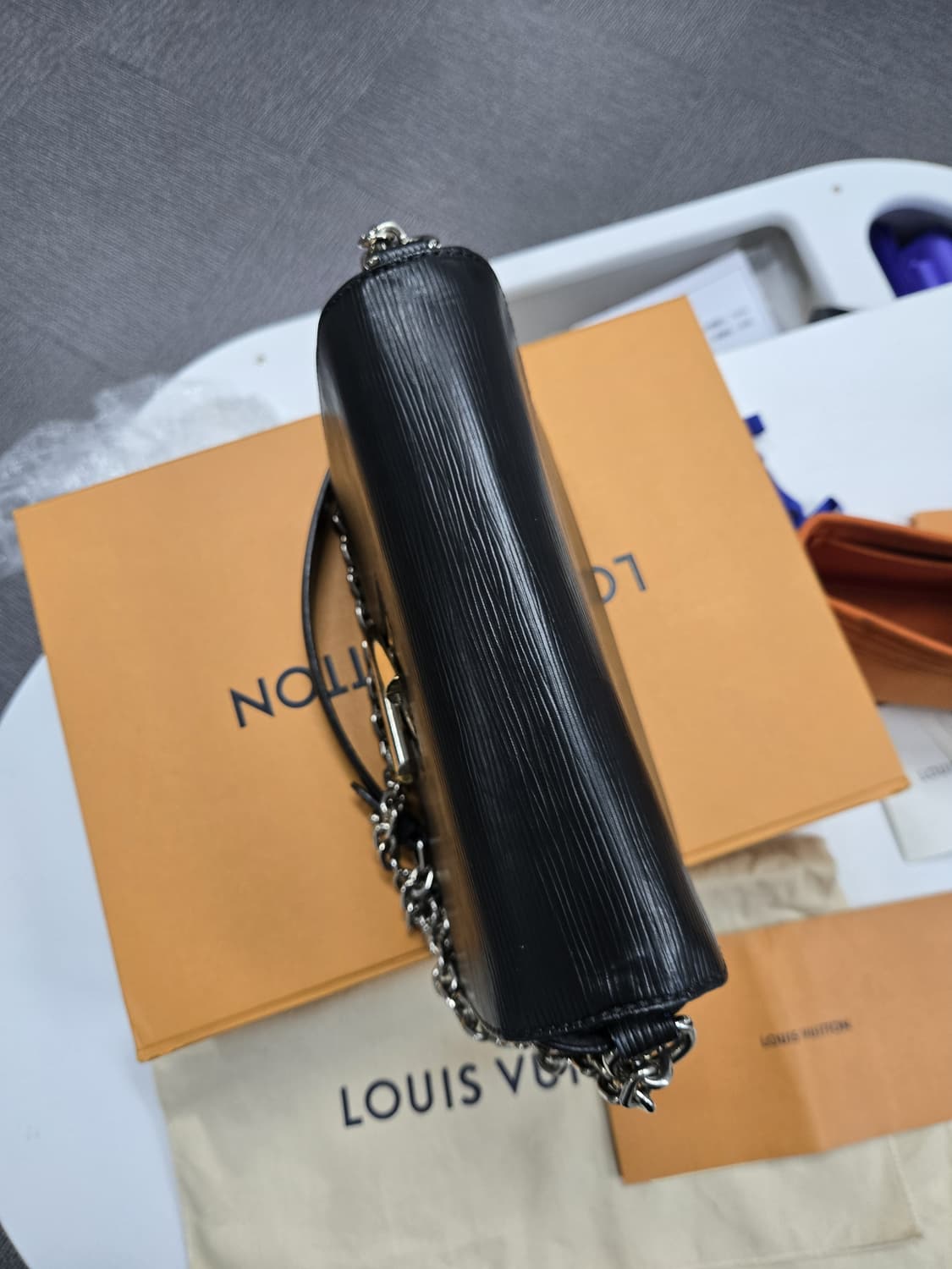 [A급컨디션]루이비통 트위스트mm 숄더백 상품이미지5