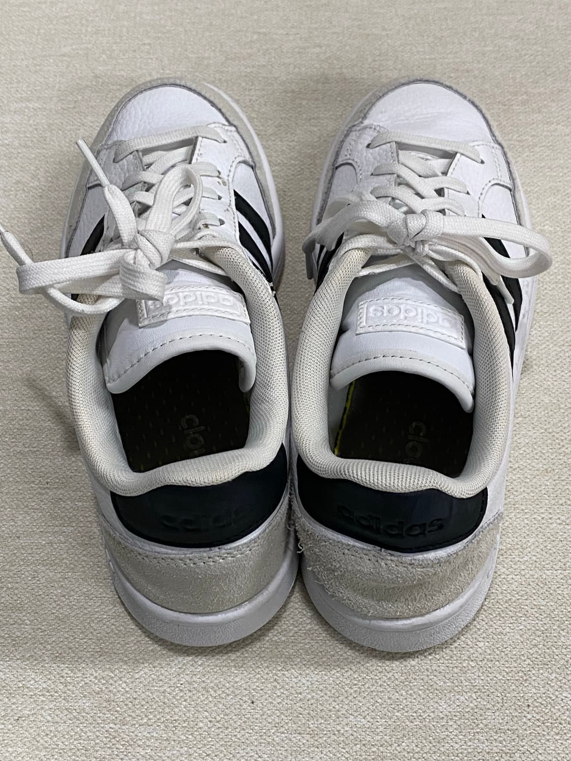 아디다스 오리지널 스니커즈 235 상품이미지3