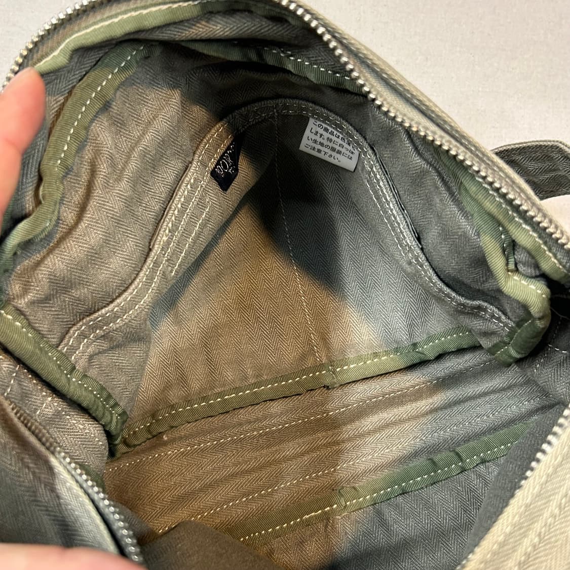 요시다 포터 페이지 HBT 해링본 크로스백 숄더백 V10 상품이미지8