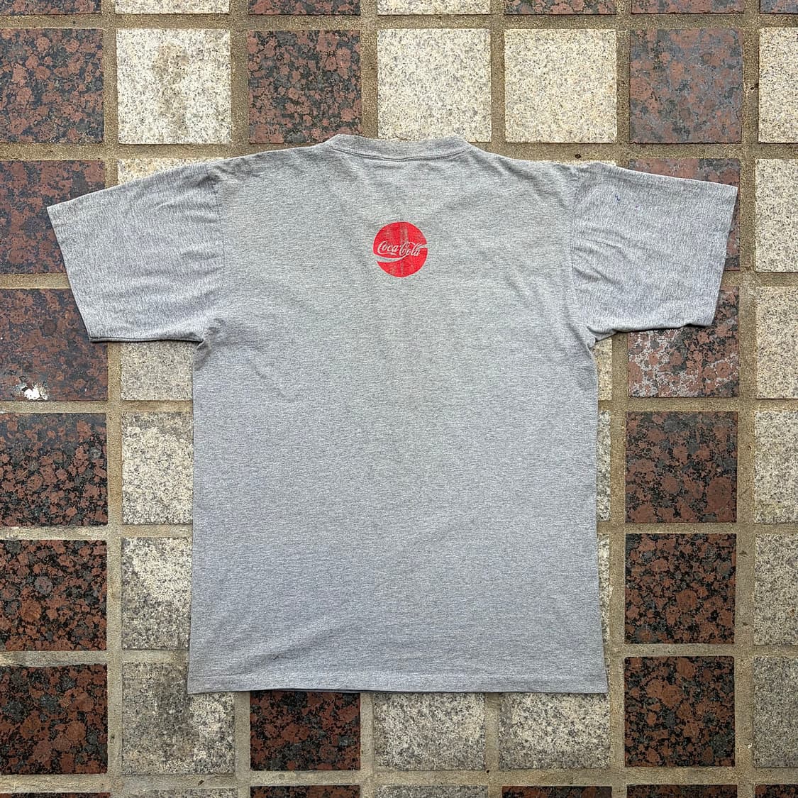 00s 코카콜라 오피셜 프린팅 티셔츠 (L) 상품이미지3