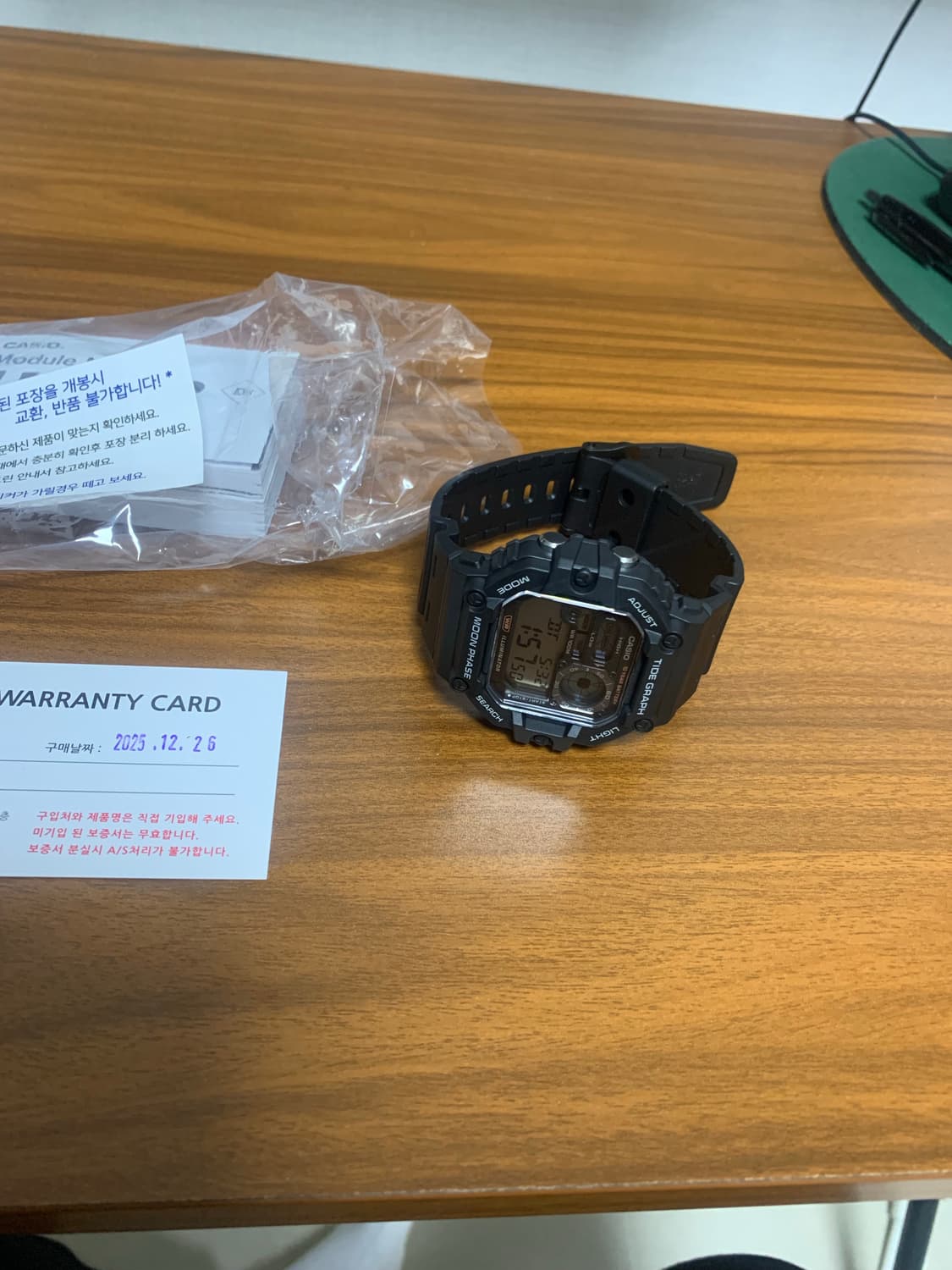 카시오 WS-1700H-1AVDF 시계 상품이미지1