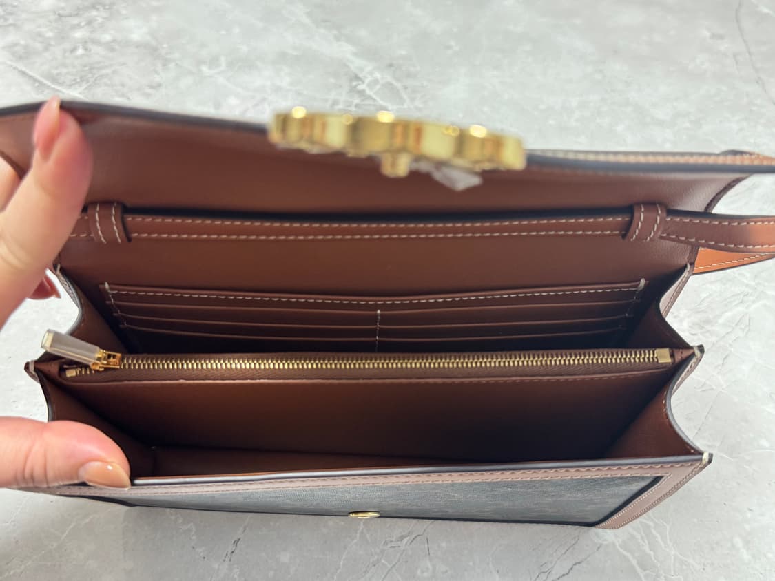 셀린느 엔벨로프 트리옹프 탠 상품이미지9