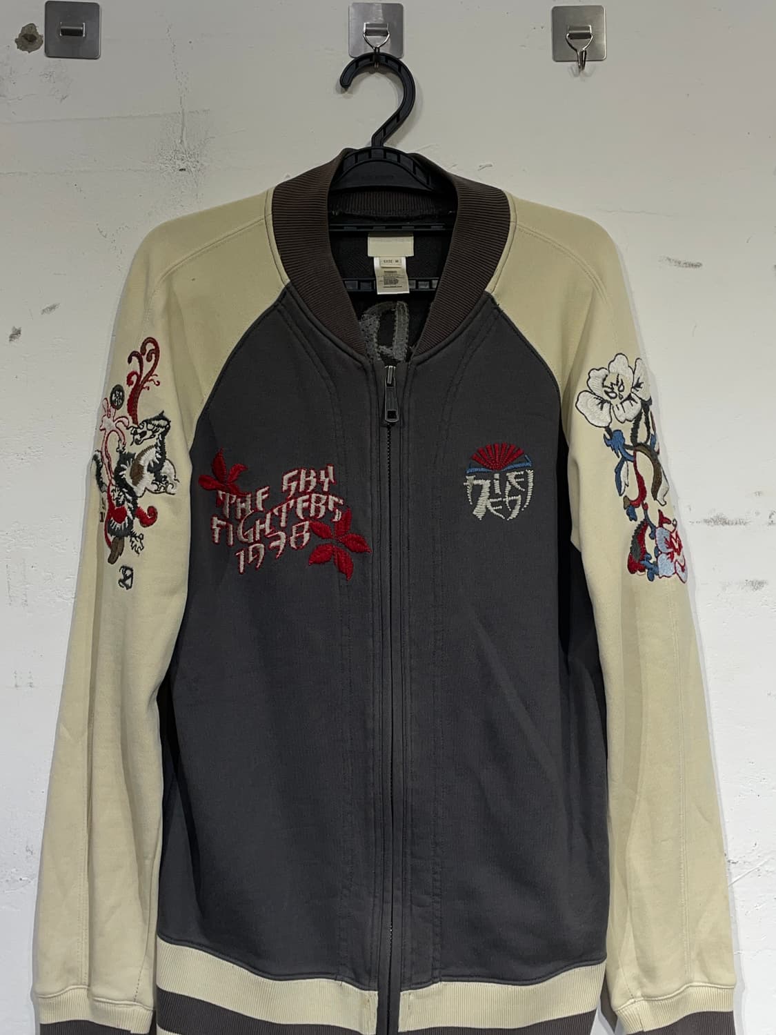 디젤 벤덜스 아카이브 오리엔탈 면 집업 해골 자수 스카쟌 M 상품이미지7