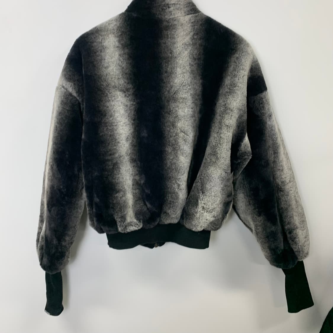 스컬프터 포우 퍼 핑거리스 퍼 자켓 상품이미지4