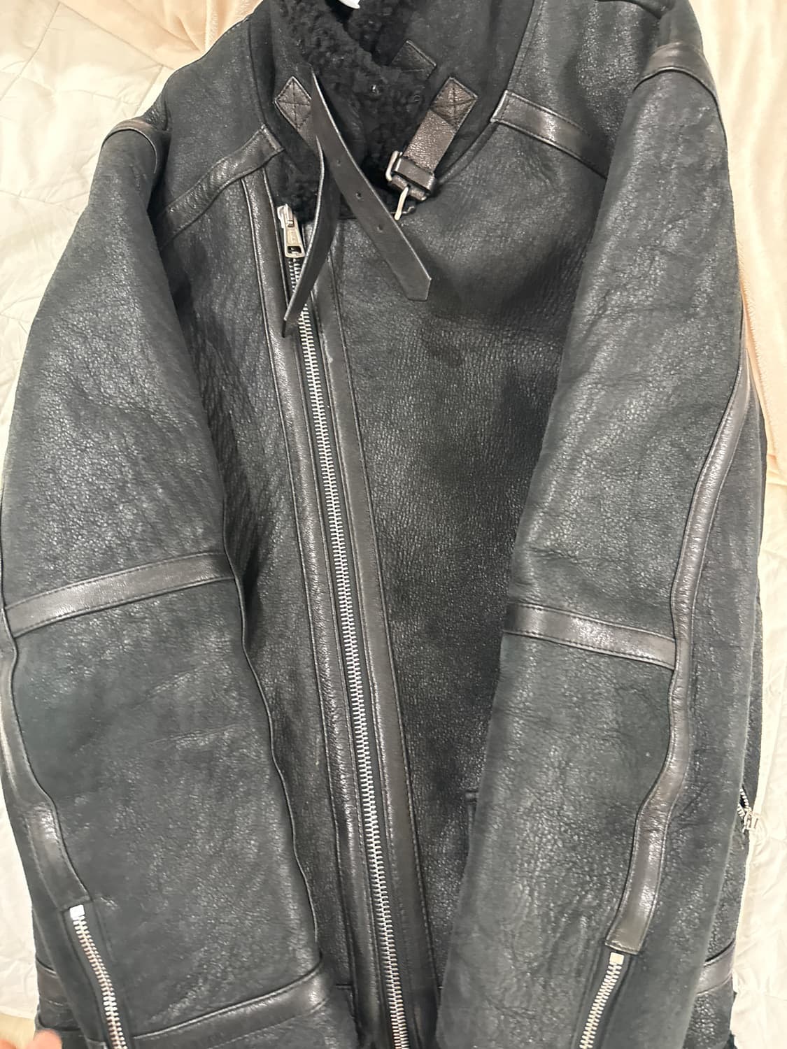 느와르 라르메스48사이즈 무스탕 판매 상품이미지4