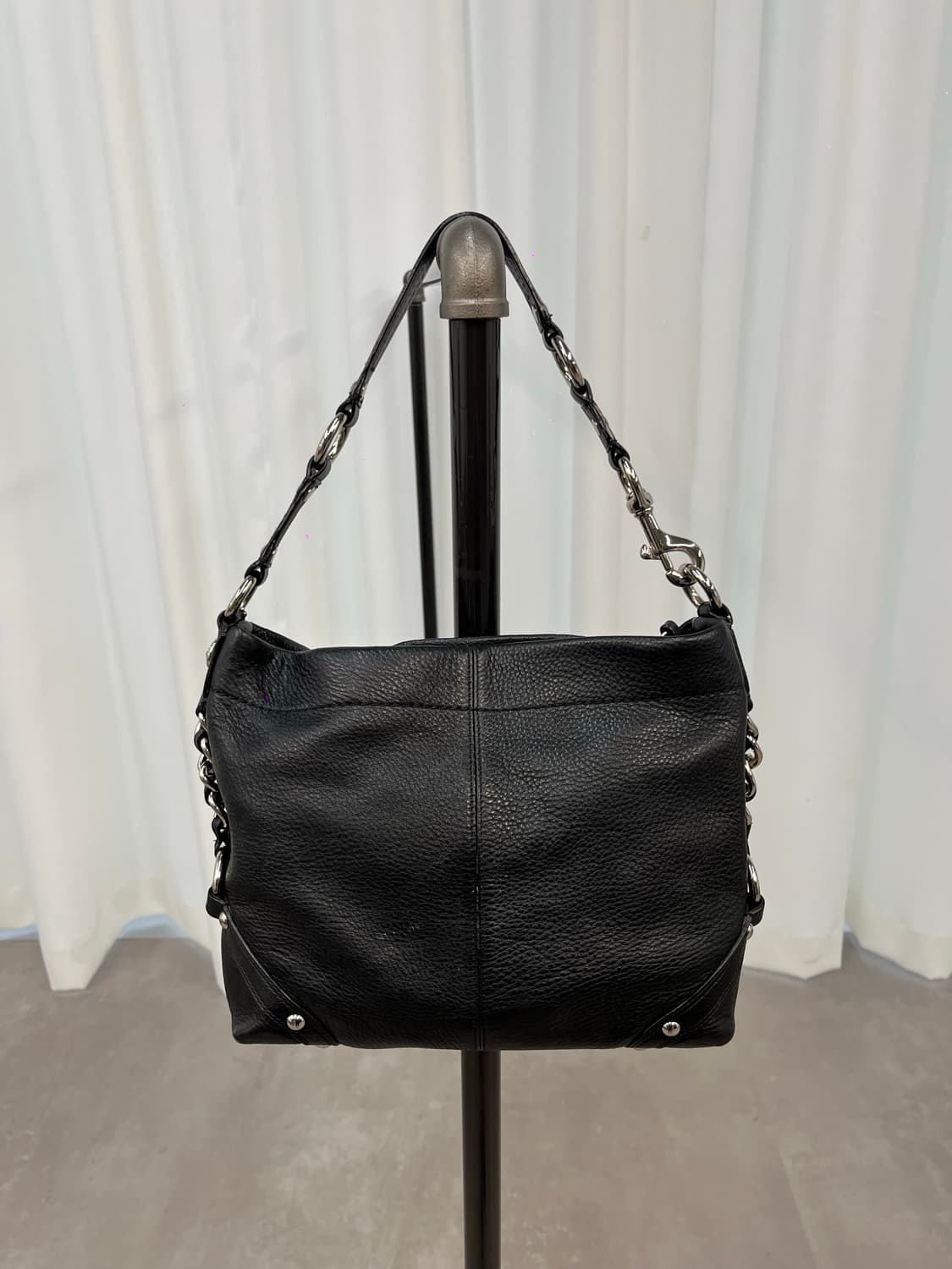 Coach Black Basic Shoulder Bag 상품이미지7