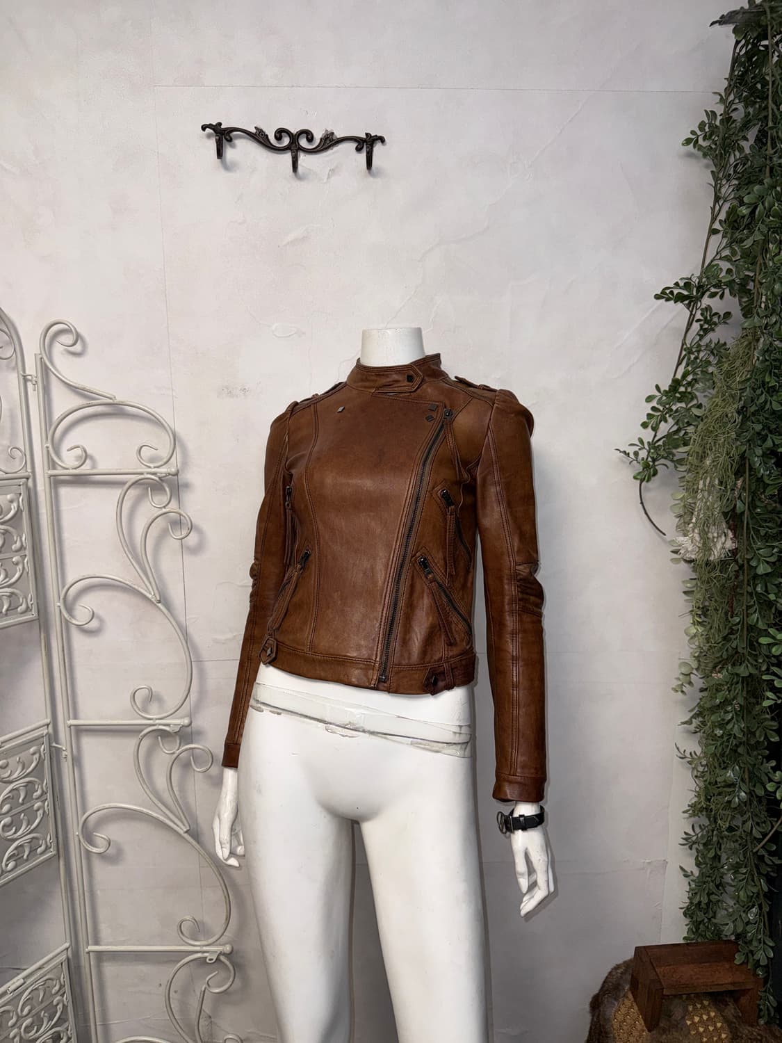 Brown lamb skin shirring zipper jacket  상품이미지5