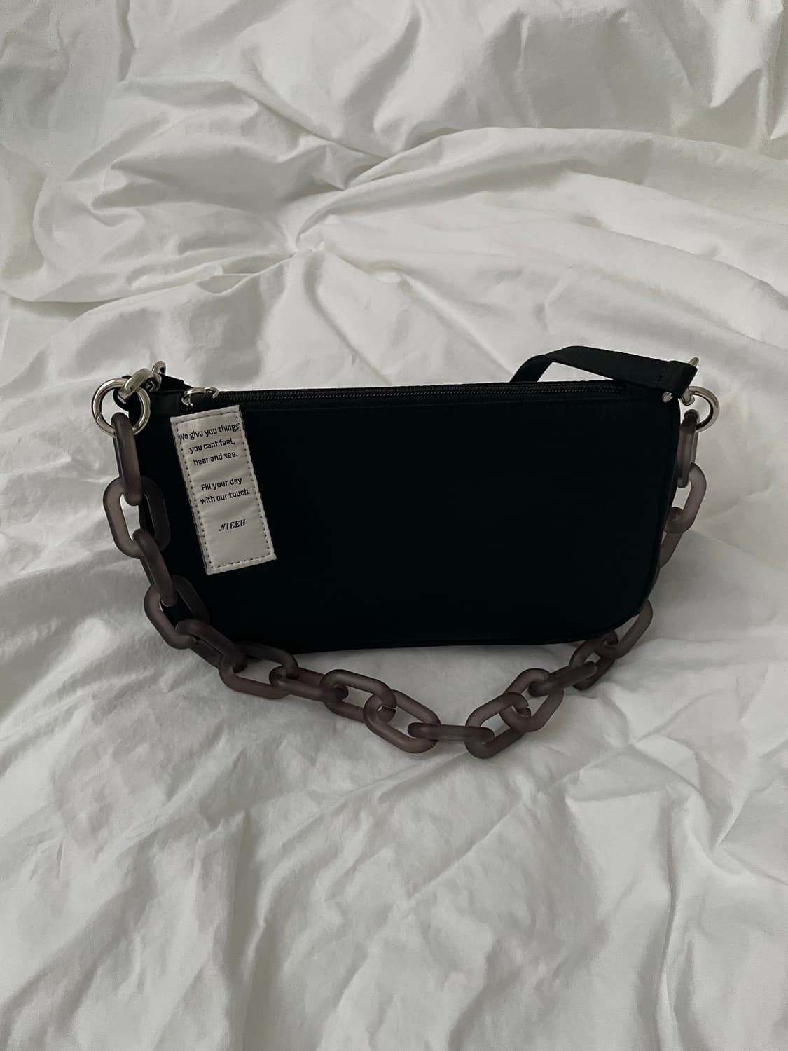 니히 엔벨롭백 블랙 상품이미지1