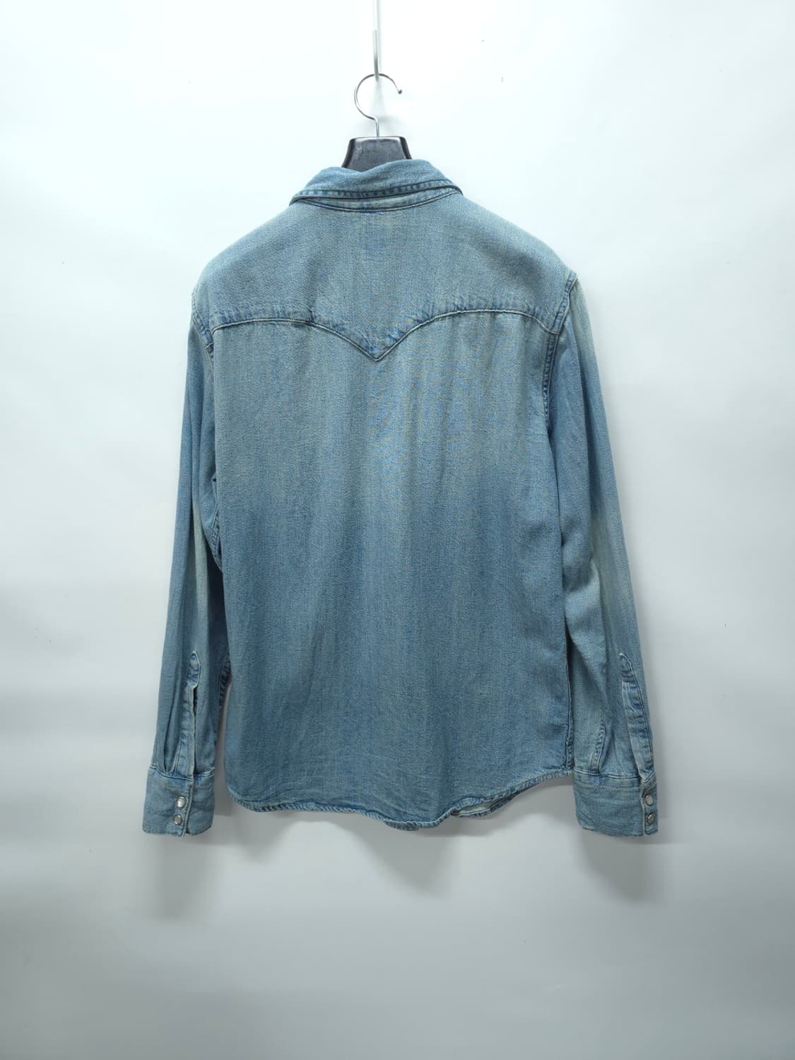 리바이스 블랭크탭 빈티지워싱 연청 웨스턴 데님 셔츠(95) 상품이미지7