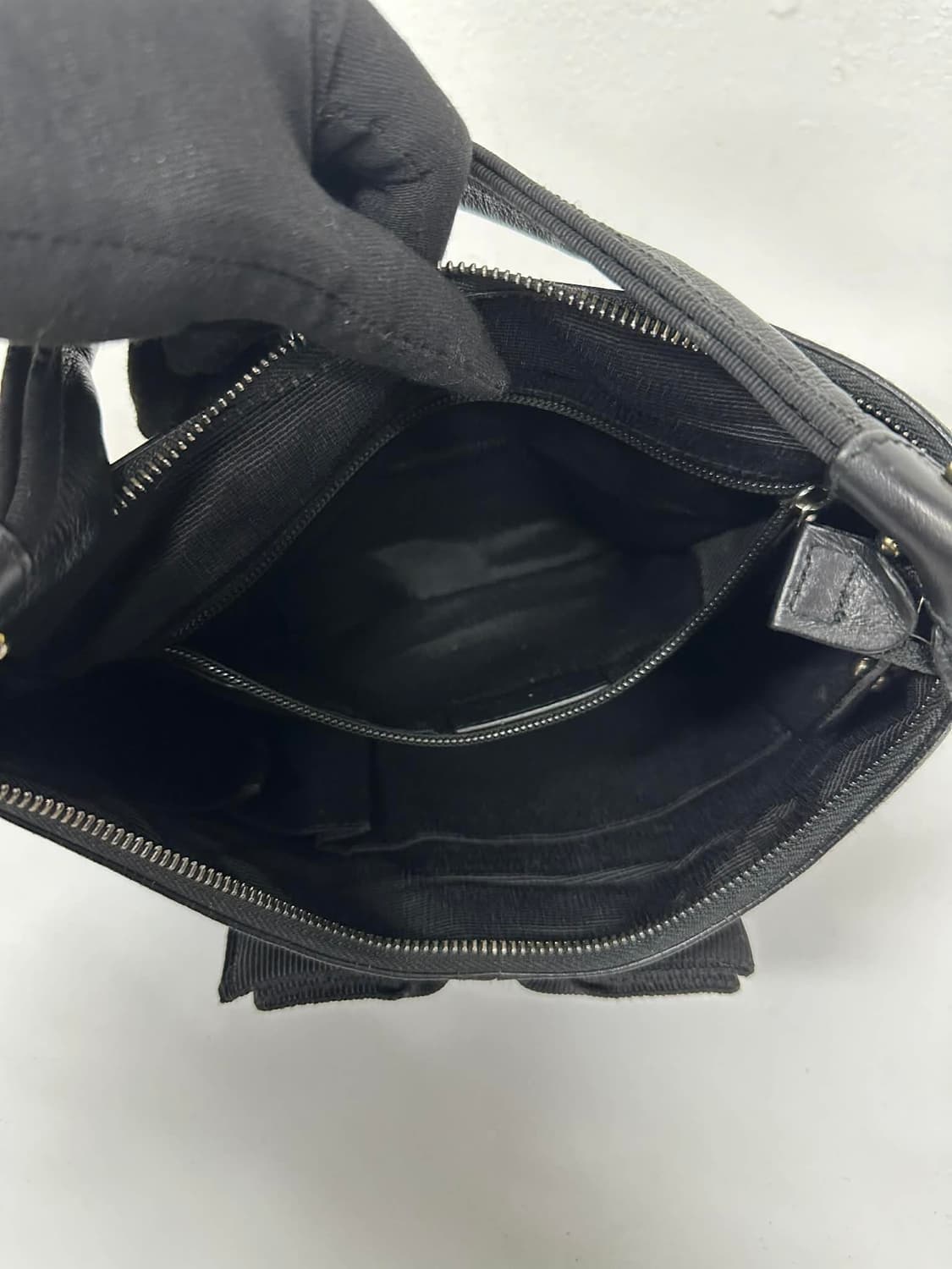 살바토레 페라가모 바라 리본 가죽 숄더 & 토트백 상품이미지7