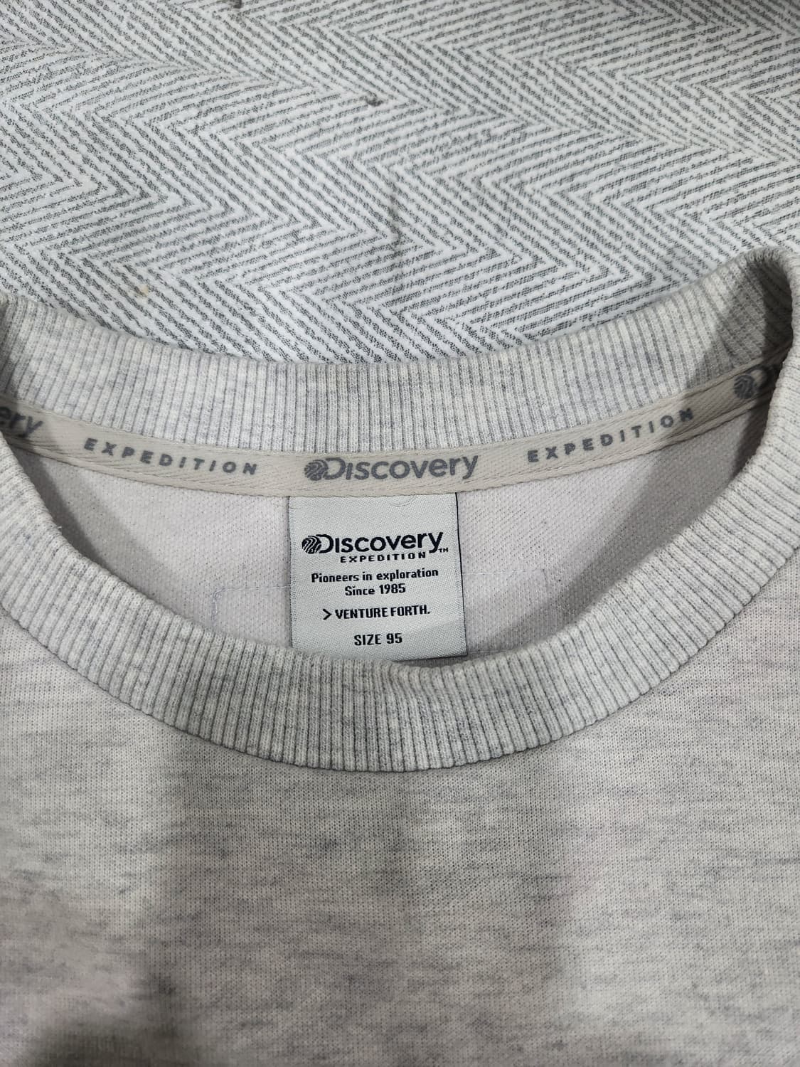 디스커버리 익스페디션 맨투맨 티셔츠 그레이 남성 95사이즈 상품이미지6
