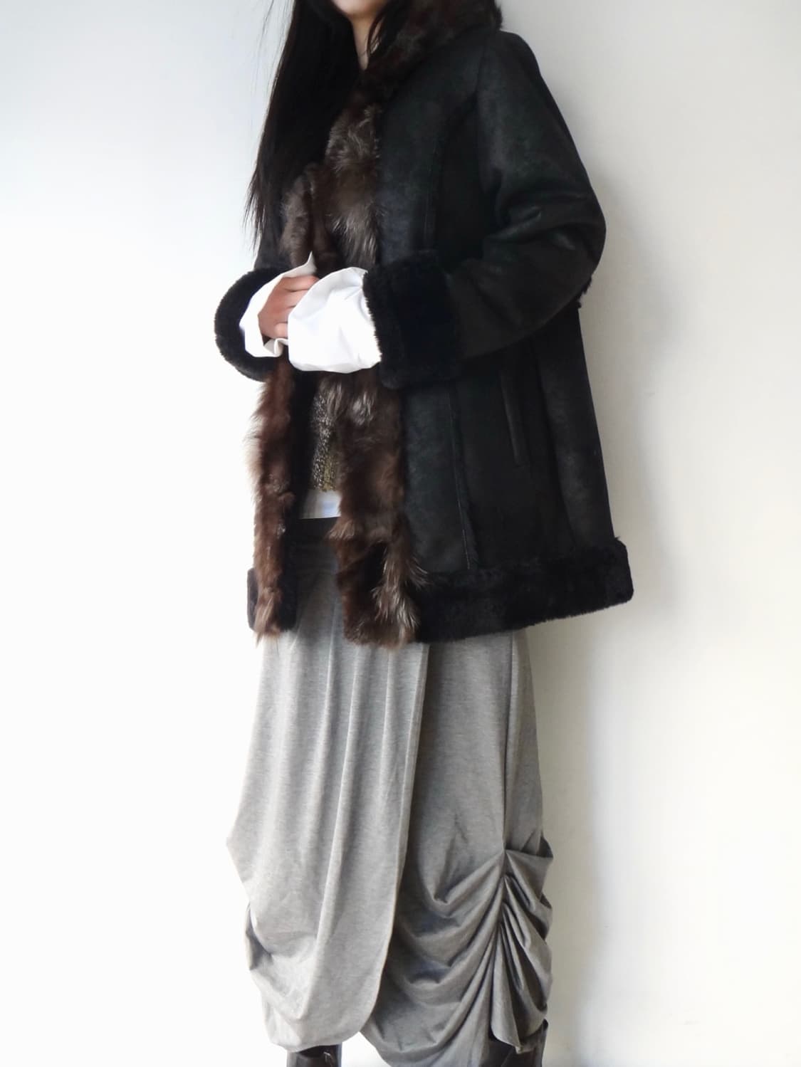 Front mix fur hoody muston / black 상품이미지8