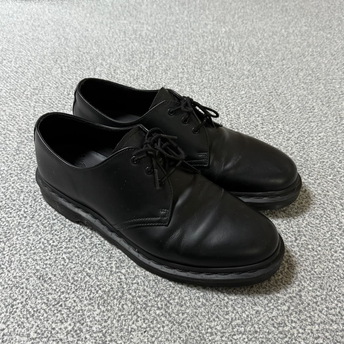 [정가 20만원] 닥터마틴 1461 모노 UK9 280 상품이미지3