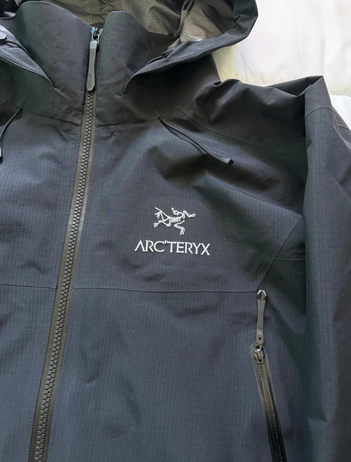 아크테릭스 Arc'teryx - Beta AR Jacket Black 상품이미지2