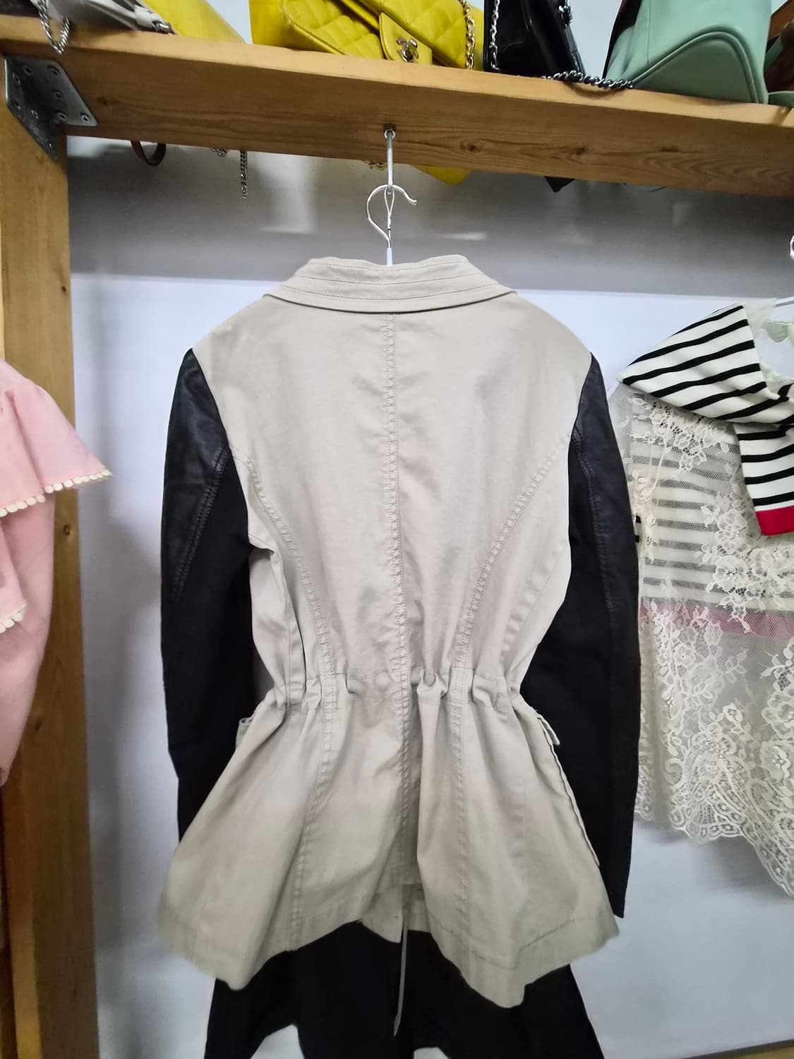 DKNY 가죽 트리밍 스판 자켓 상품이미지6