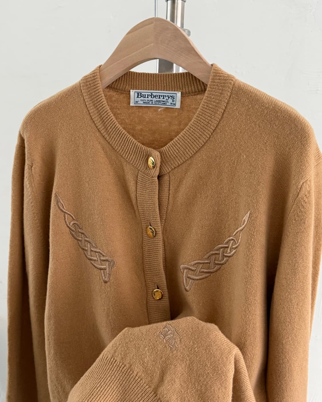 Burberry 버버리 금장 가디건 상품이미지3