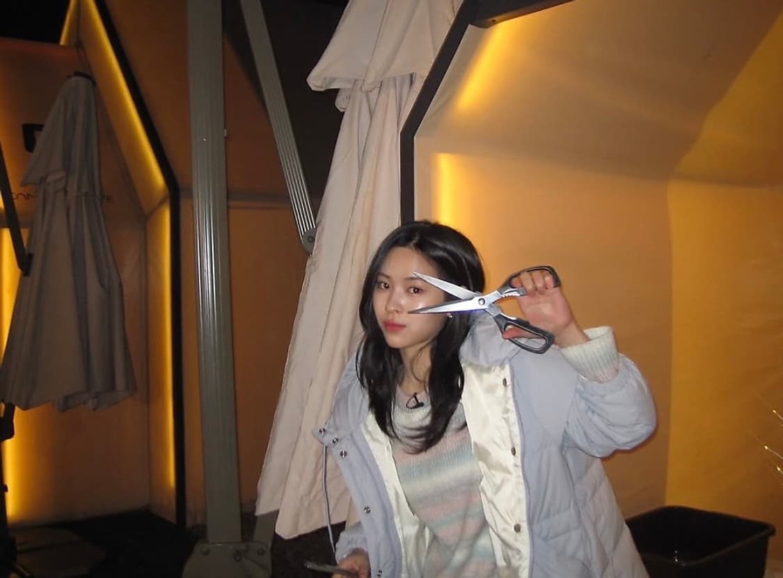 itzy 류진착용 시눈 후디 푸퍼 자켓 그레이시블루 상품이미지1