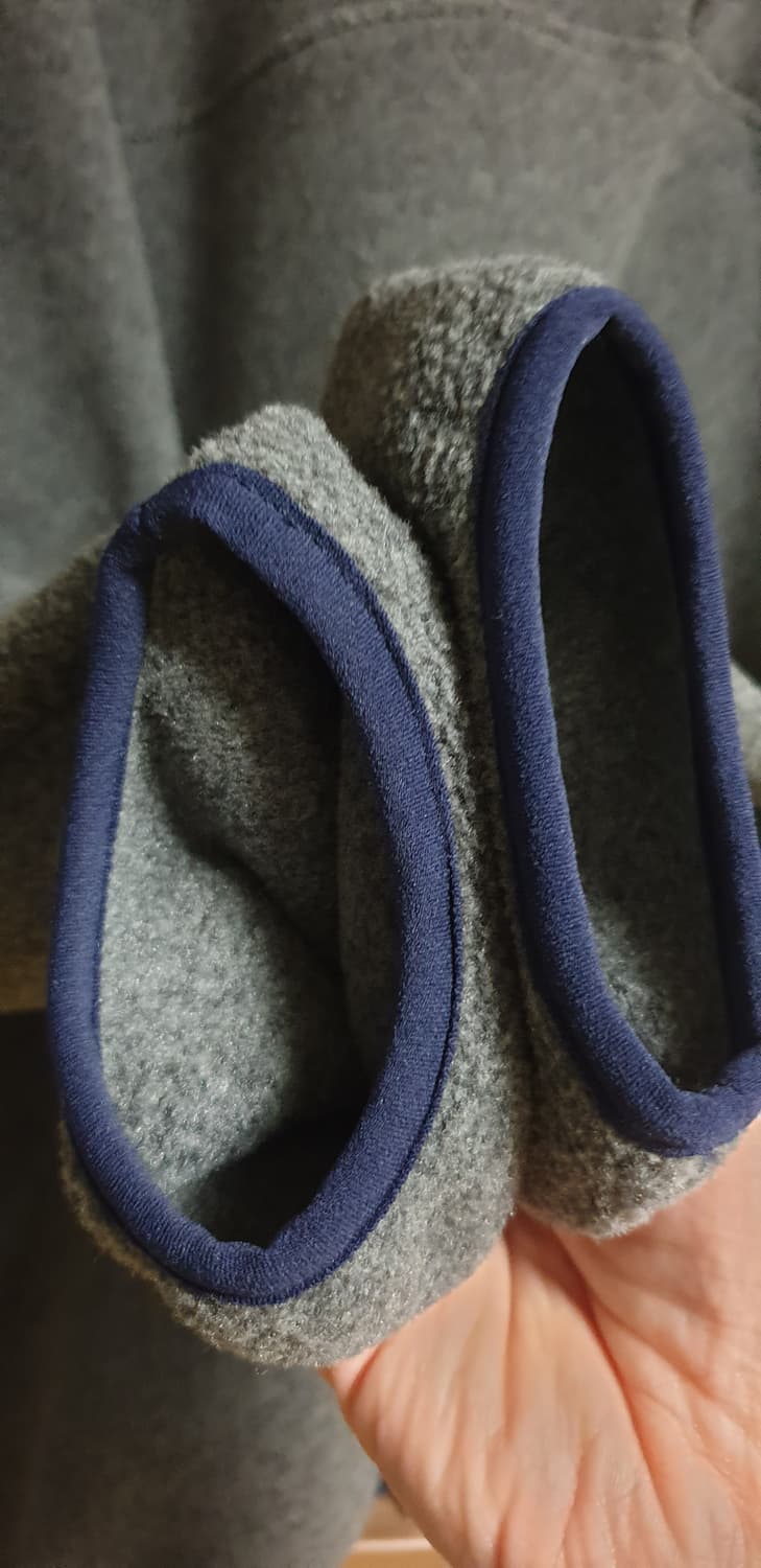 파타고니아 헤비웨이트 신칠라 풀오버 니켈 네이비 L
 상품이미지6