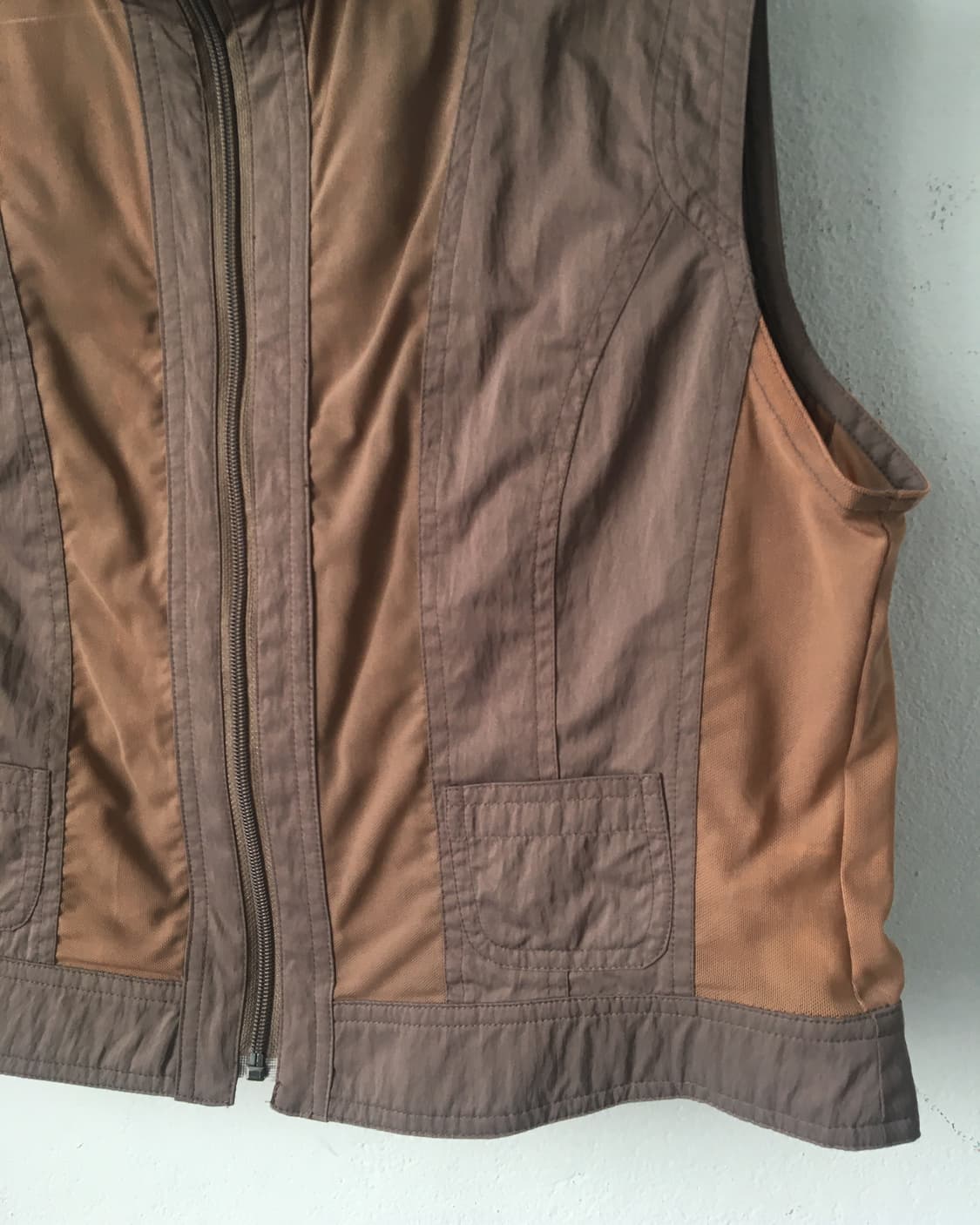 Line patch point high neck vest 상품이미지4