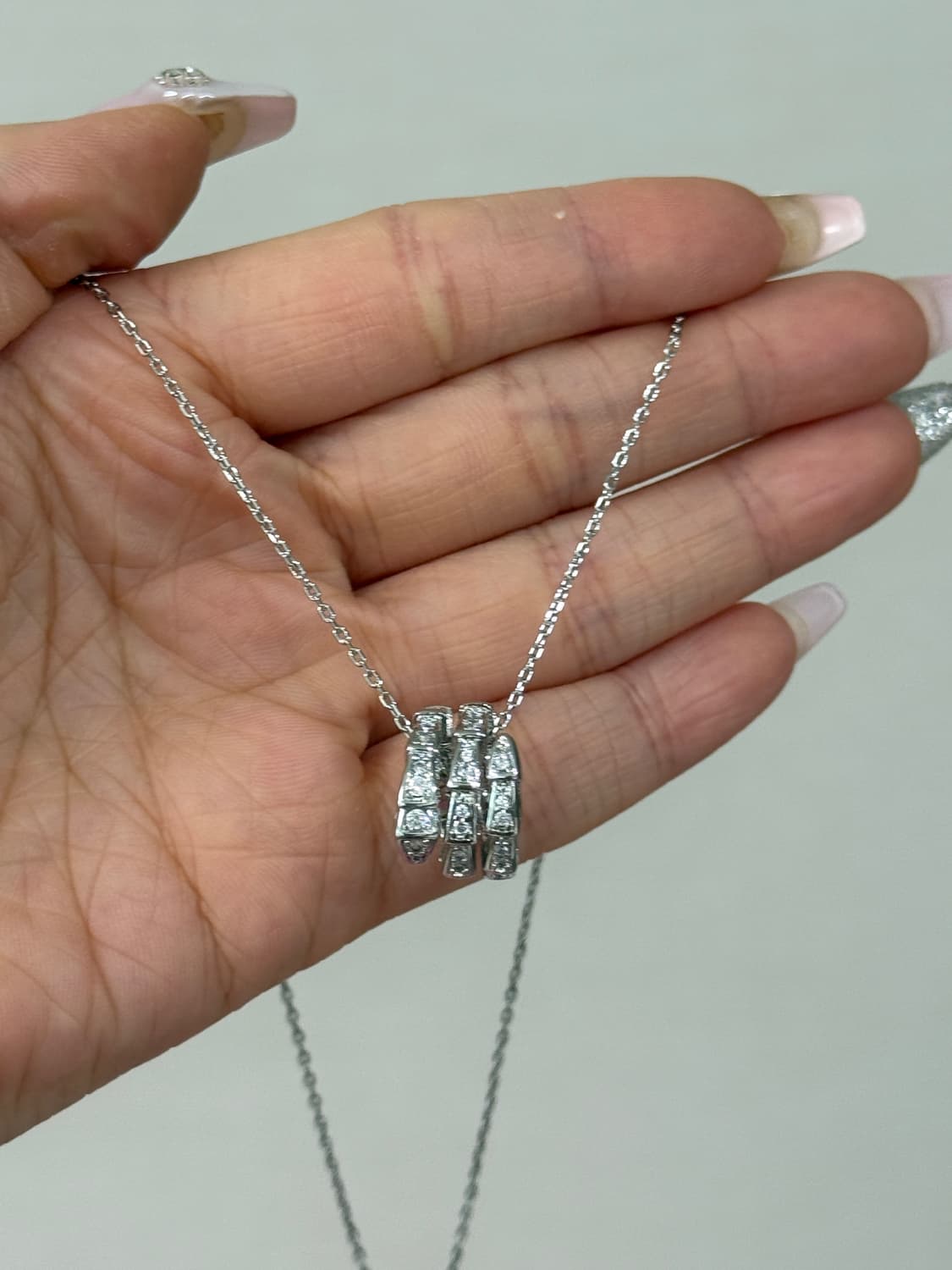 뱀 목걸이, 여자 목걸이, 풀큐빅 새상품 상품이미지1