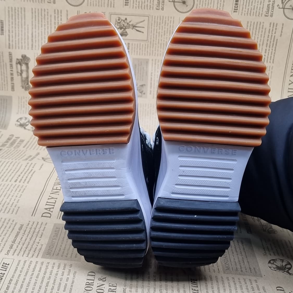 컨버스 런스타하이크 여성하이탑220 상품이미지3