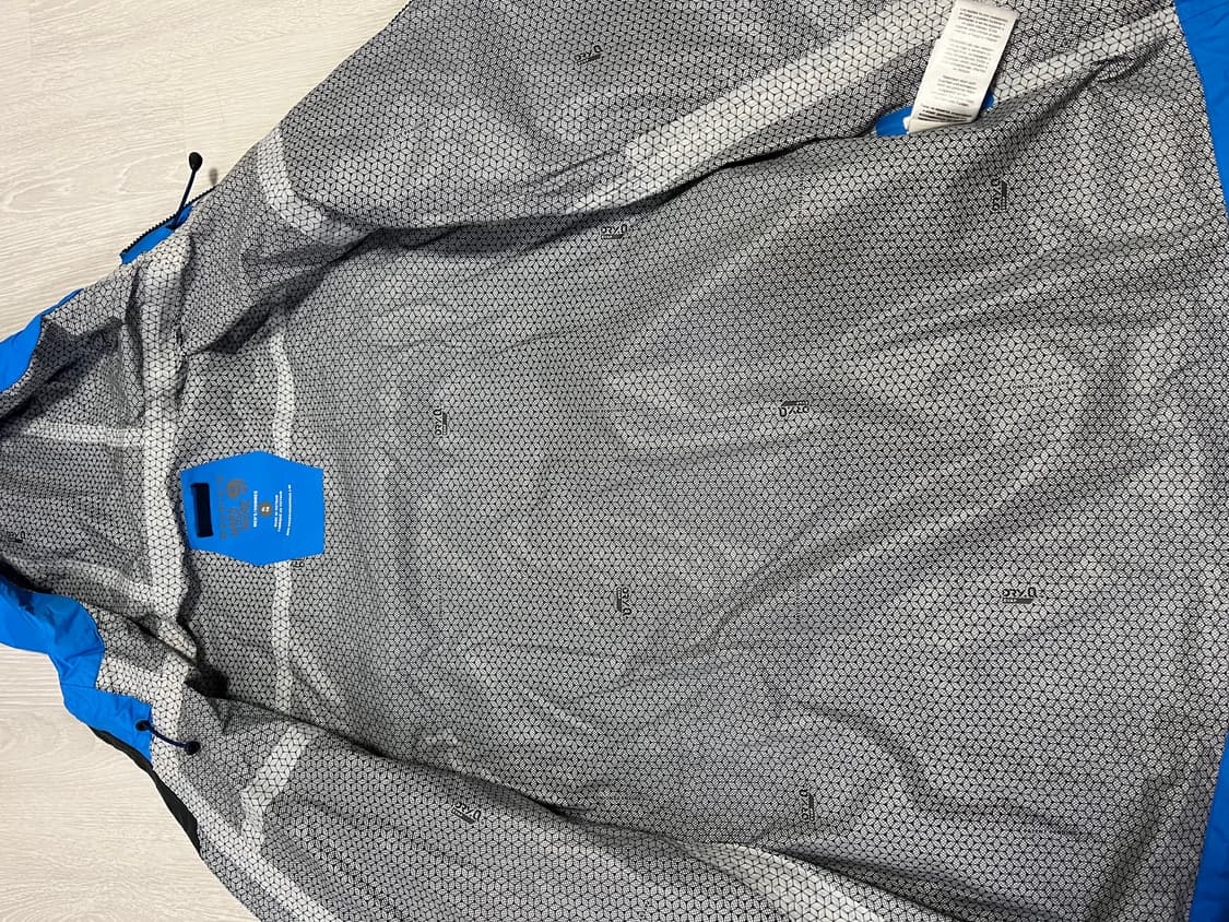 마운틴하드웨어 바람막이 XL 상품이미지7