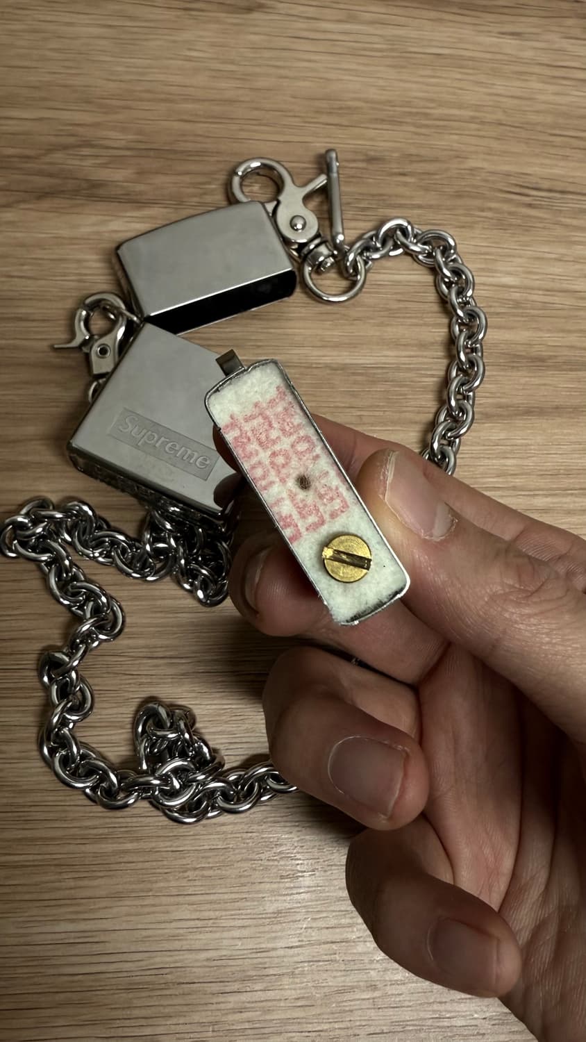 슈프림 23SS 체인 지포 라이터 실버 상품이미지5