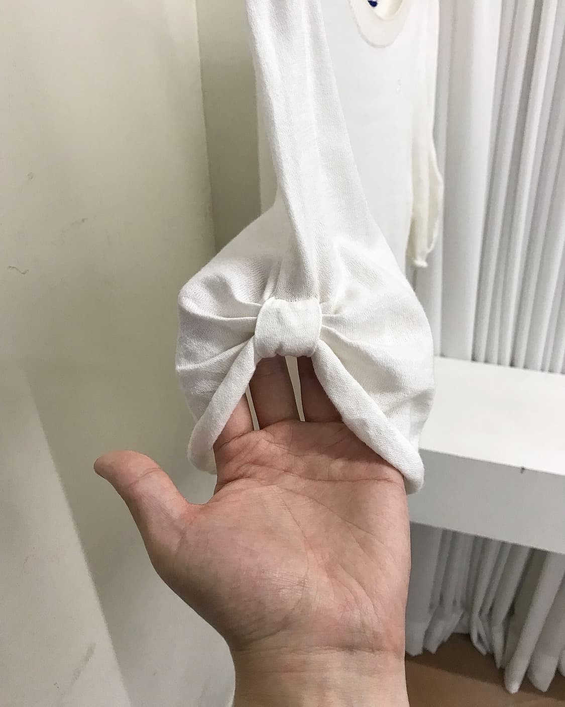 버버리 로고 화이트 셔링 반팔 니트 상품이미지3