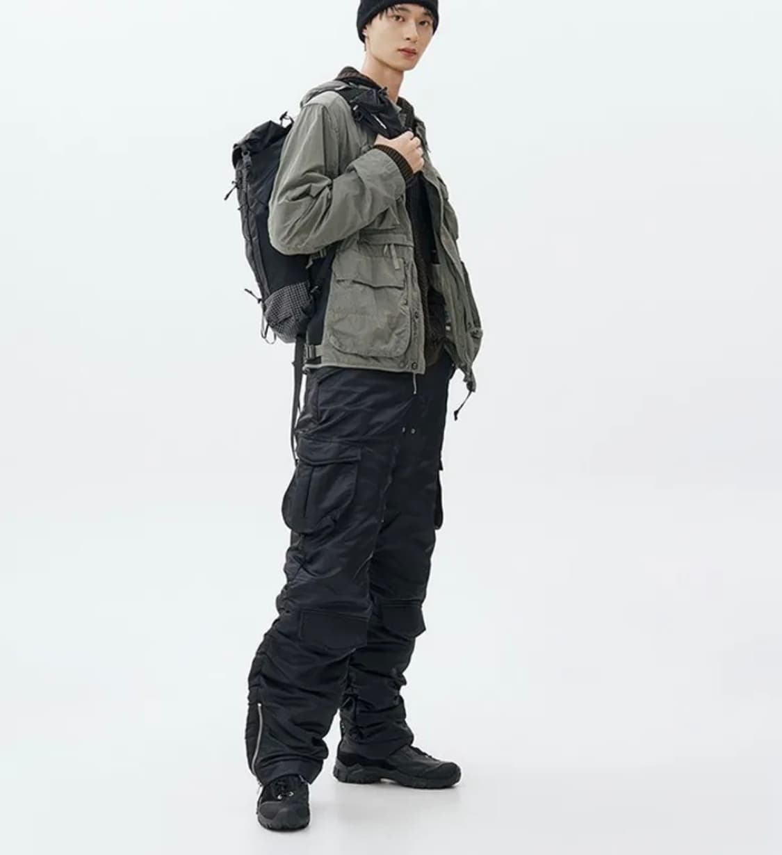 cp컴퍼니 24시즌  크롬r 유틸리티 밀레 자켓M 상품이미지10