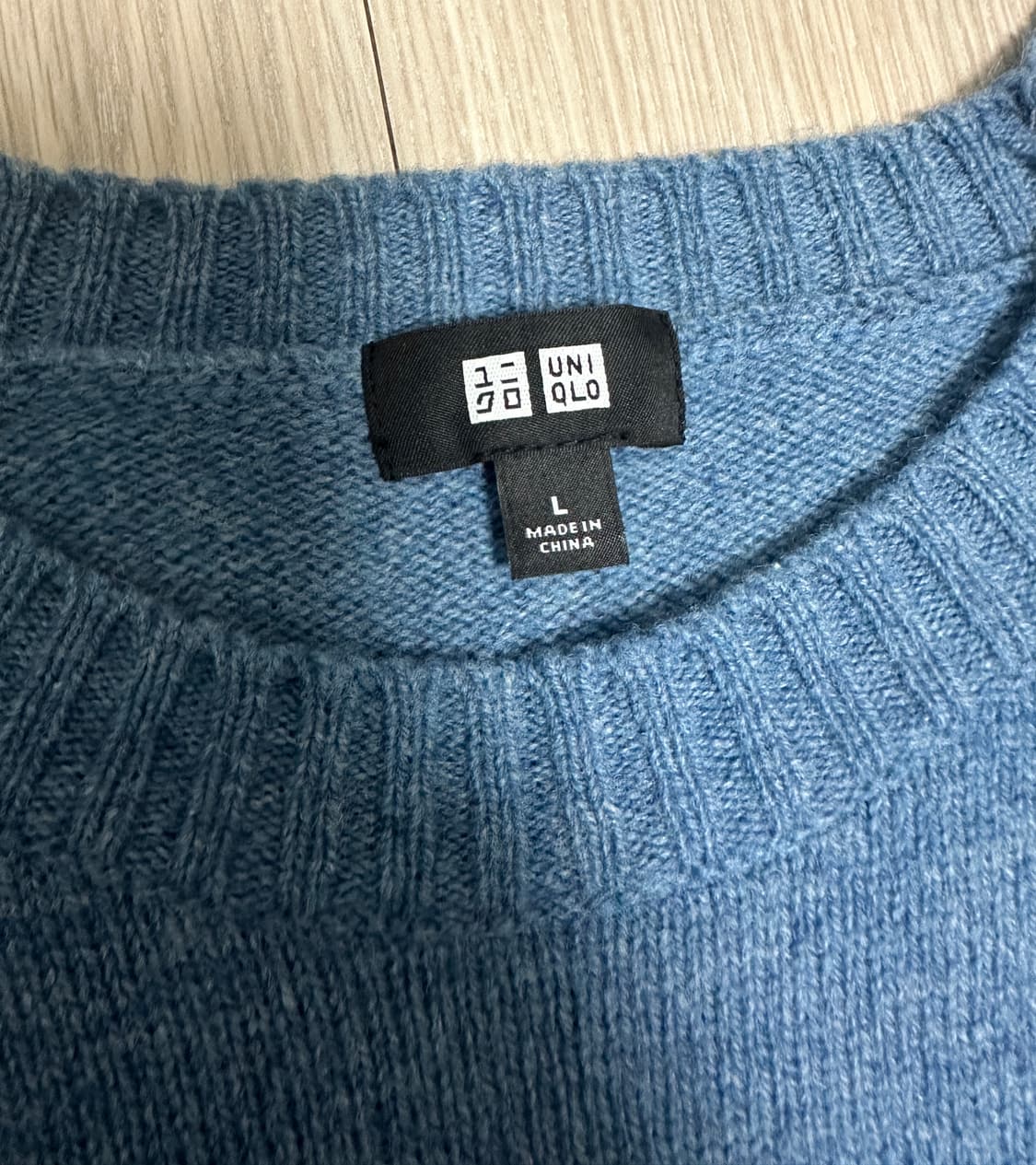 유니클로 프리미엄 램스울 크루넥 스웨터 니트 긴팔 상품이미지3