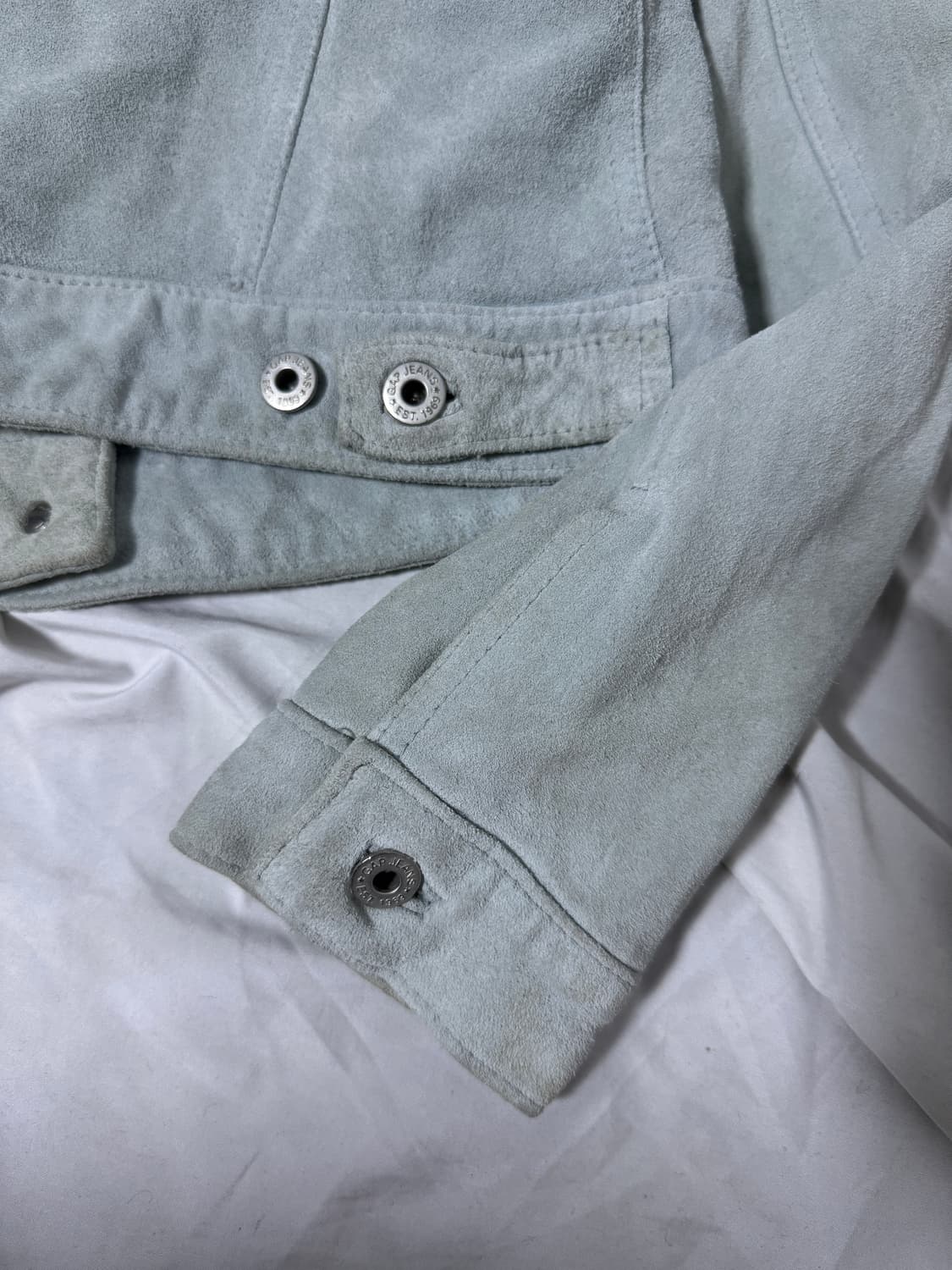 갭 소가죽 스웨이드 트러커 자켓 상품이미지4