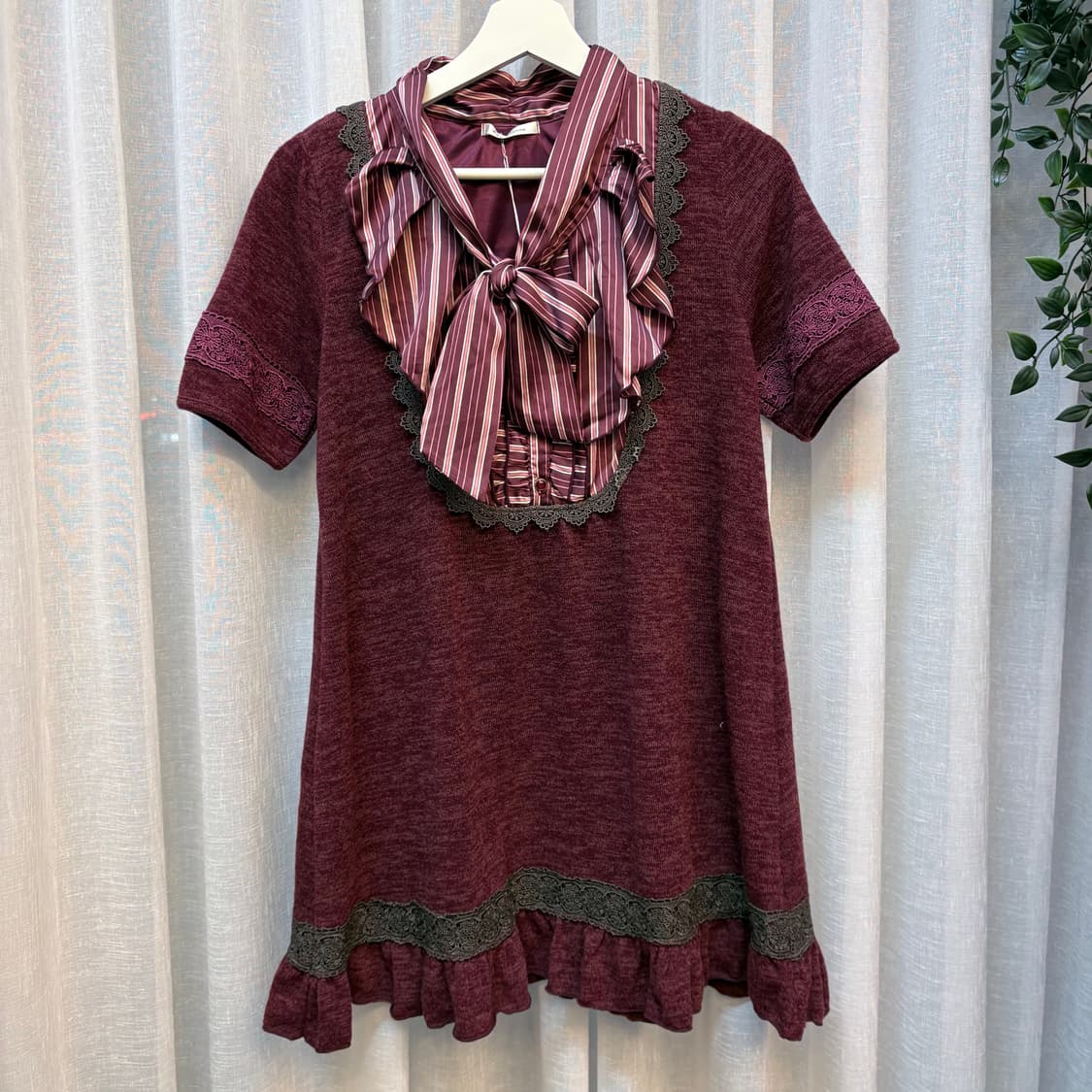 엑시즈팜 스트라이프리본타이 드레스 상품이미지1