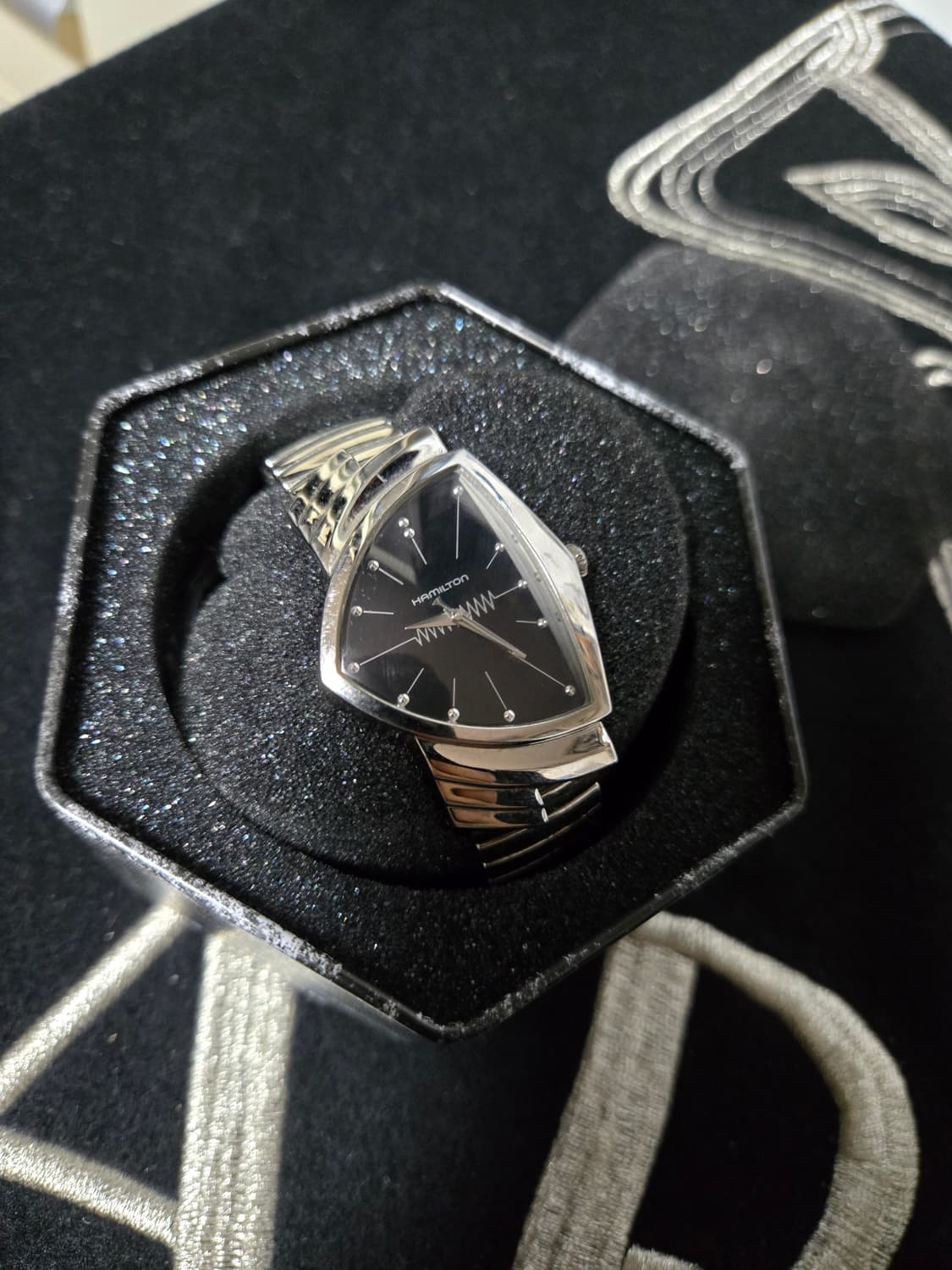 해밀턴 벤츄라 상품이미지1