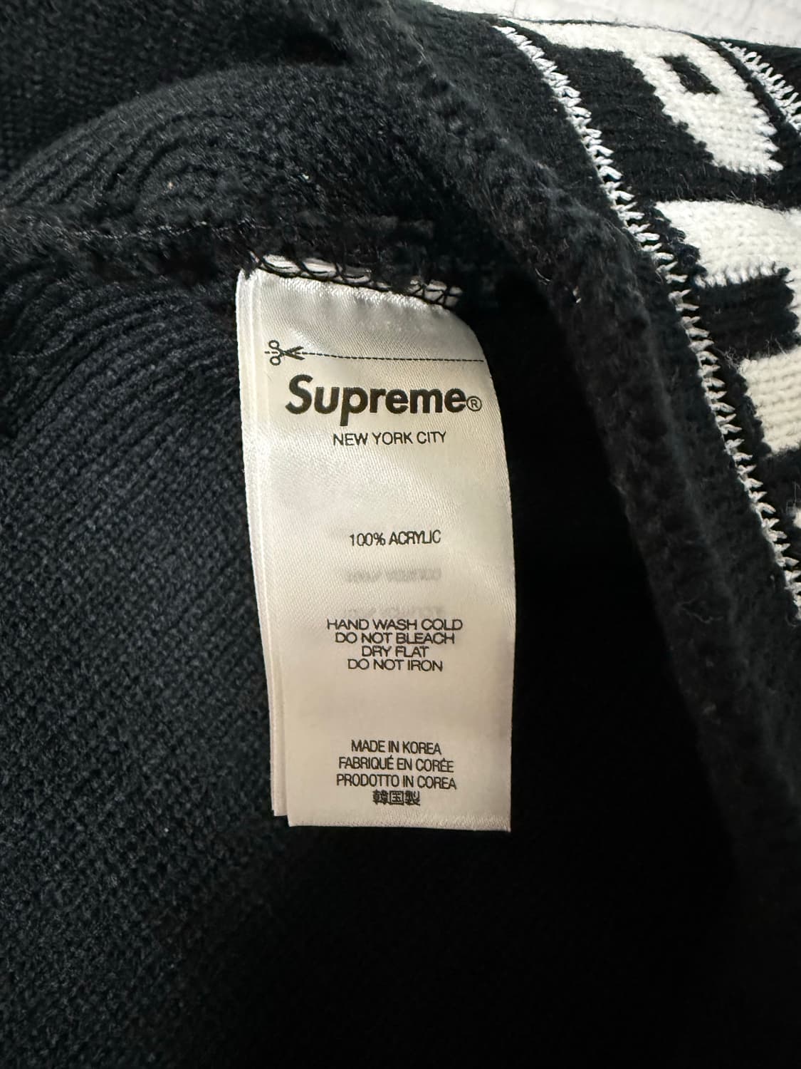 [OS] 슈프림 이어플랩 비니 블랙 23FW 상품이미지5