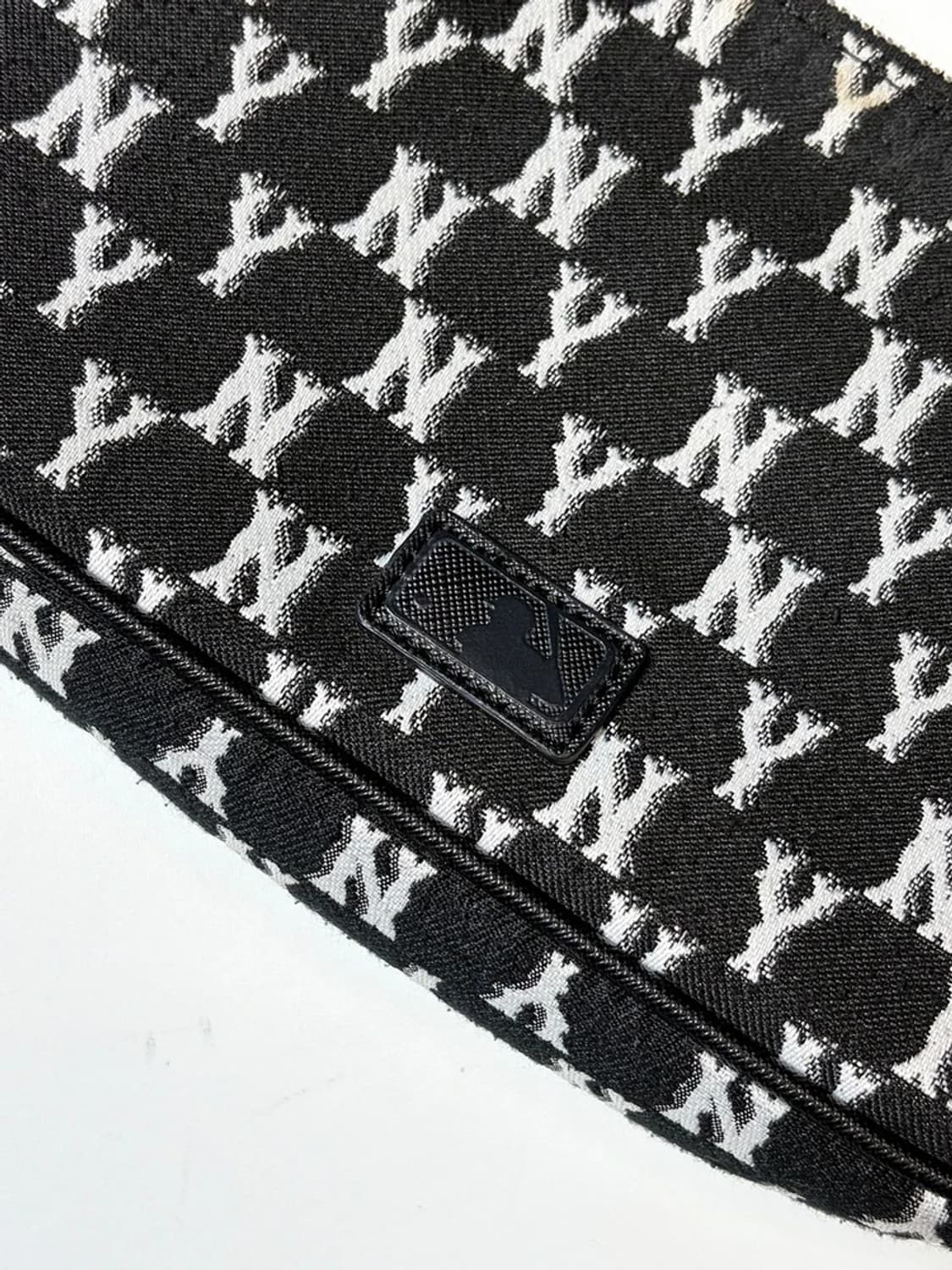 MLB 모노그램 자카드 뉴욕양키즈 호보백 Q1500 상품이미지5