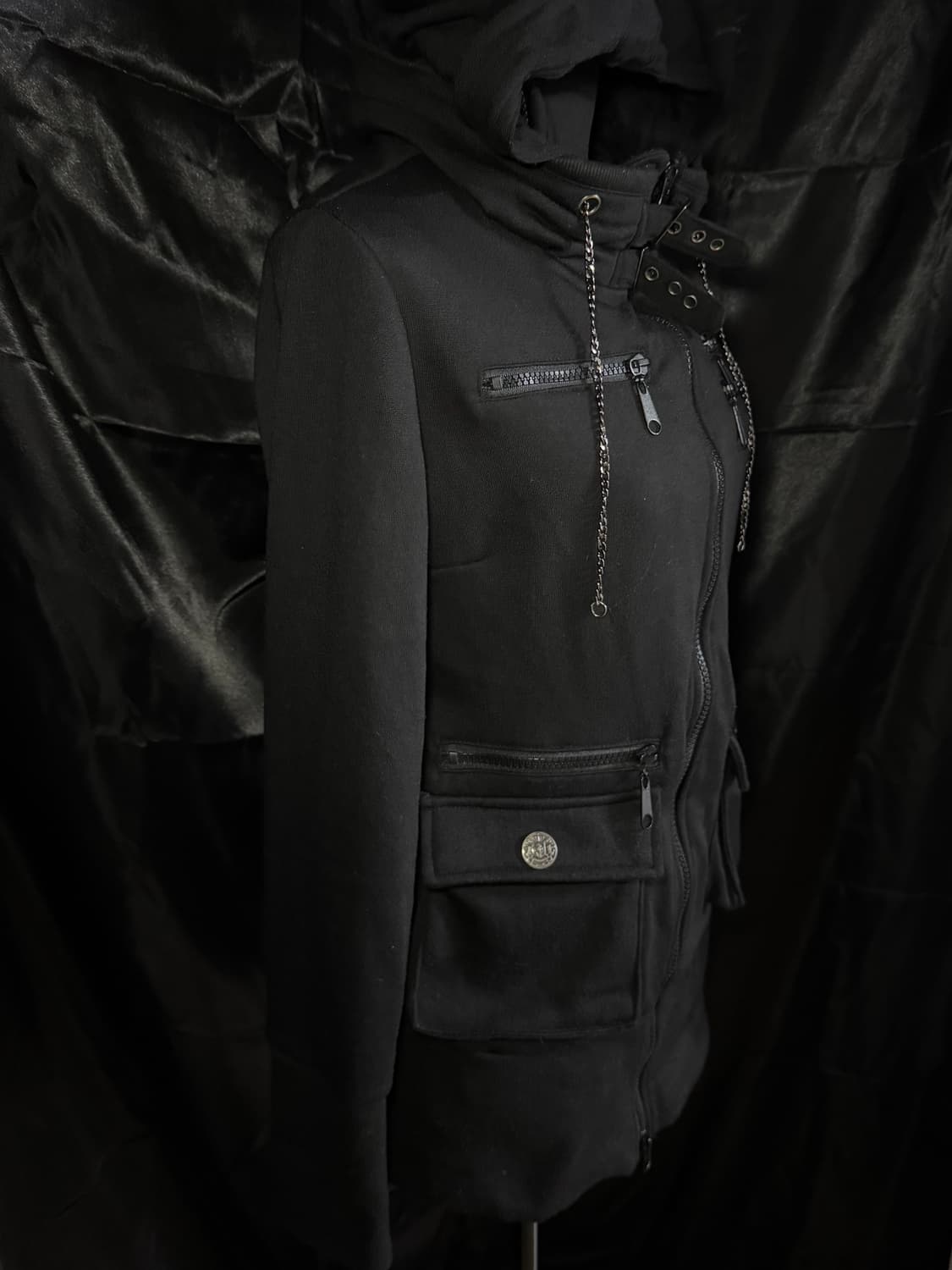 세실맥비 갸루 펑크 하이넥 버클 투웨이 후드집업 상품이미지2