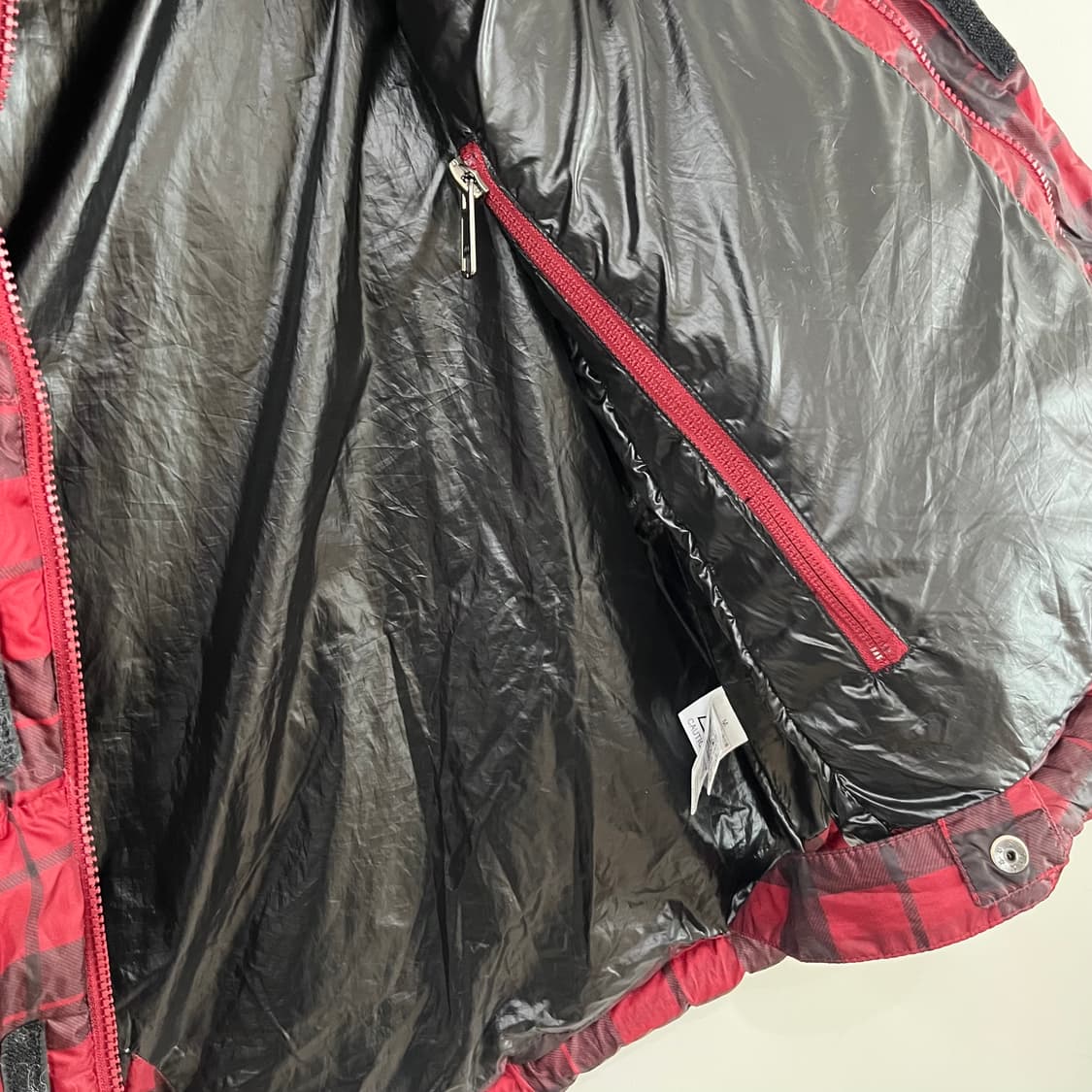 노스페이스 눕시 700 구스다운 판초 체크 케이프 패딩 상품이미지6