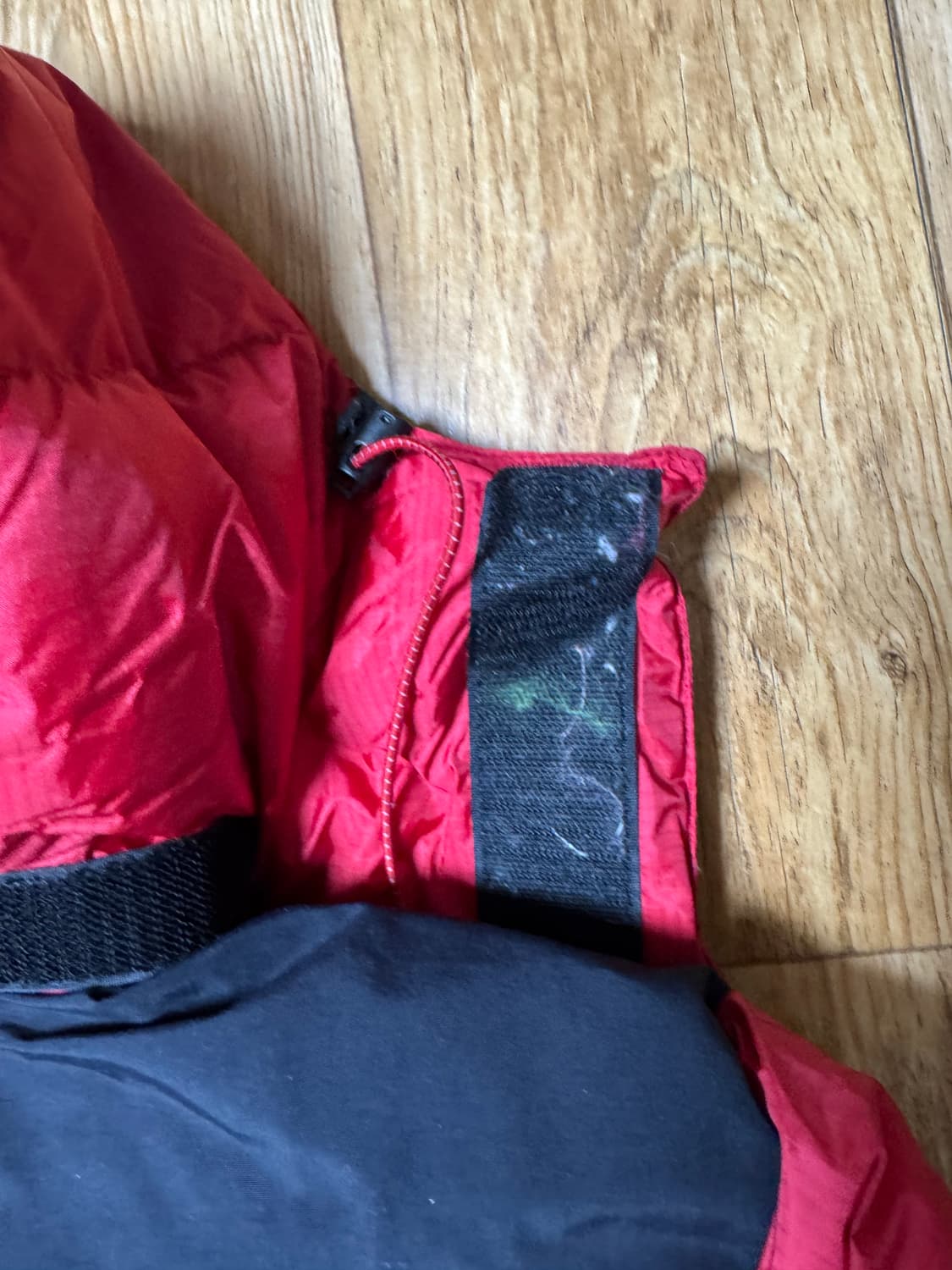 노스페이스 700 눕시 패딩 레드 상품이미지5