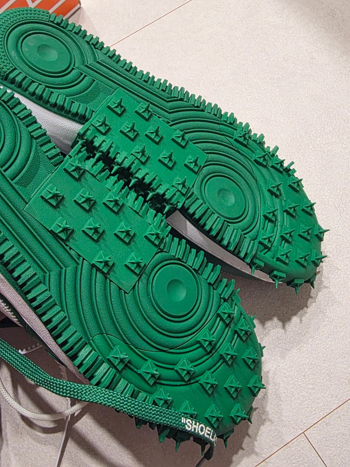 나이키 오프화이트 에어포스 1 미드 파인 그린 (270) 상품이미지6