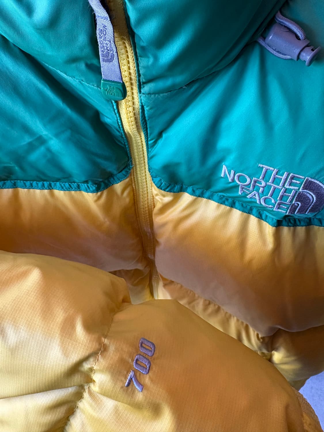 노스페이스 눕시 700 패딩 상품이미지3