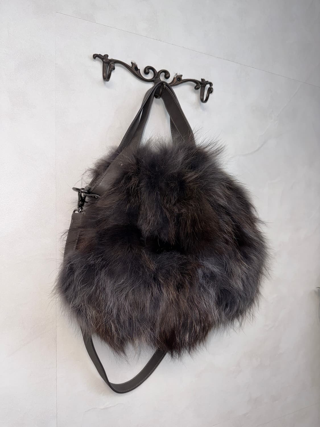 Mixed purple brown fur two ways bag 상품이미지2