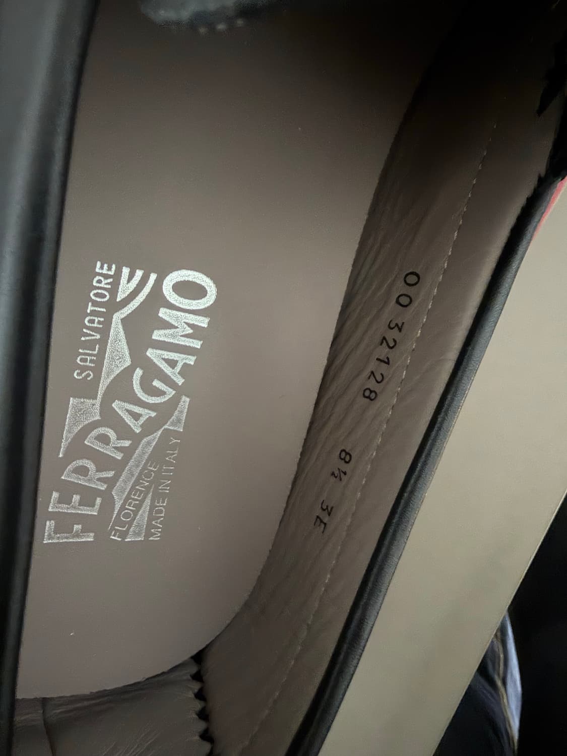 페라가모 간치니 로퍼 8.5 상품이미지5