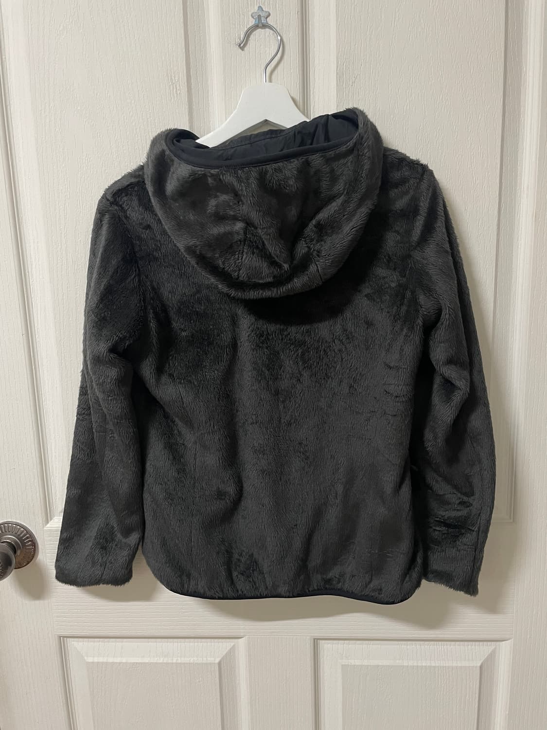 [안감이 전부 보아털🖤] 일본 유니클로 - 보아털 바람막이 상품이미지6