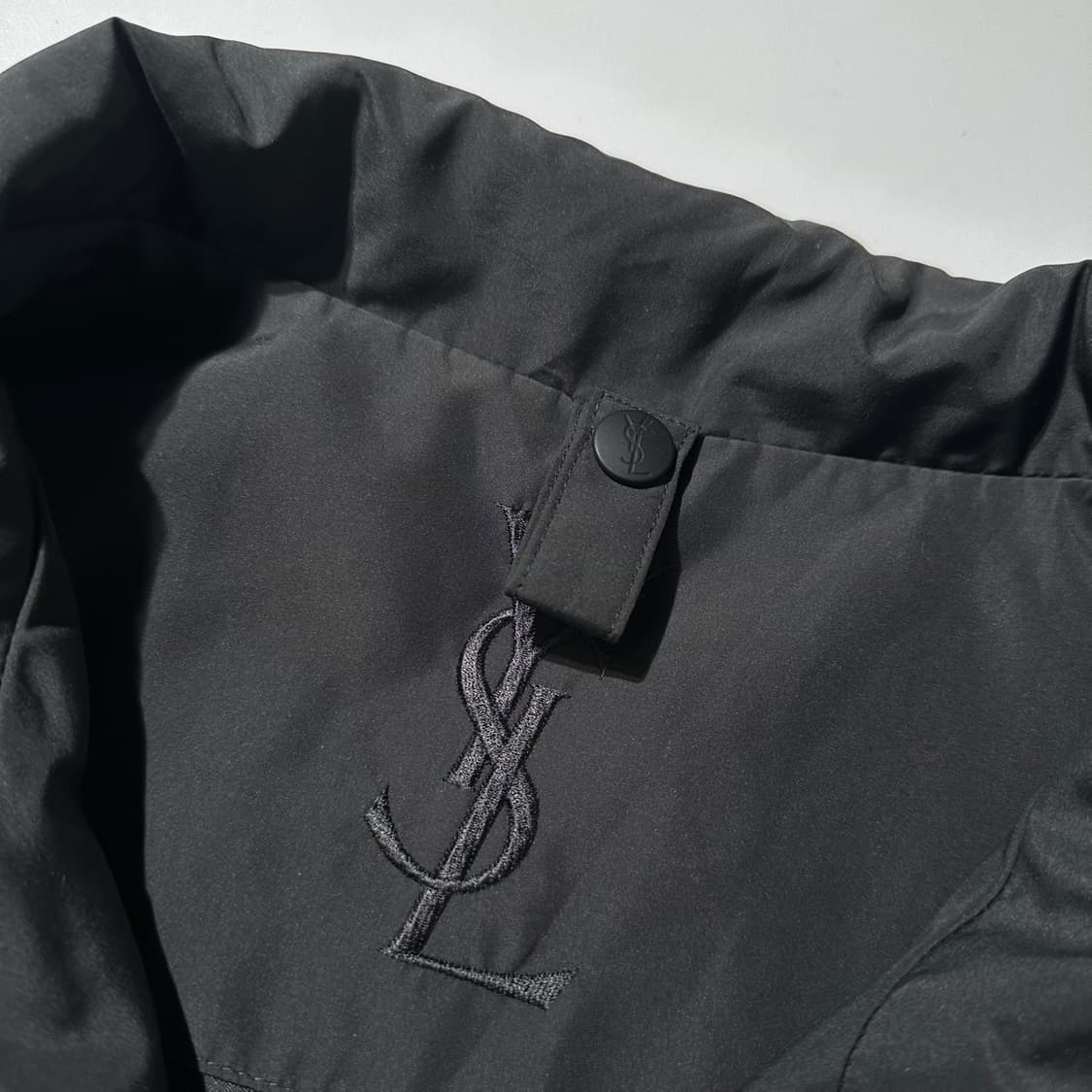 입생로랑 체스트 로고 싱글 자켓 상품이미지4