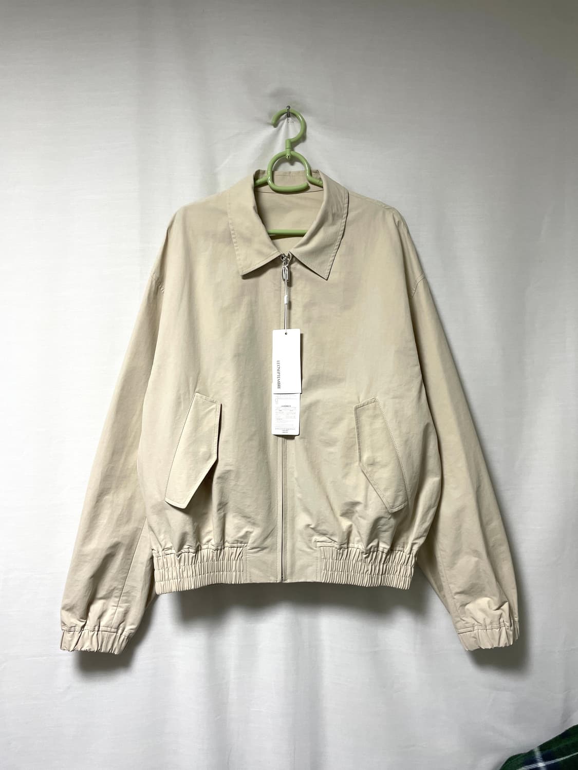 (미사용) 비이커 르917 세미크롭 오버핏 봄버 자켓 105 상품이미지1