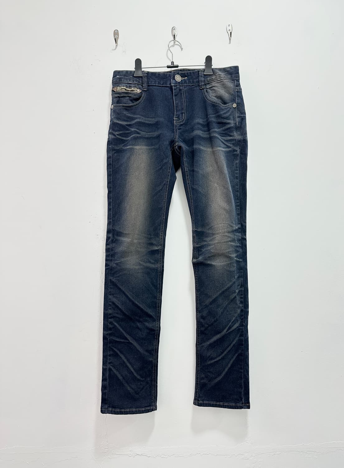 Vintage fade lines washing denim pants 상품이미지4