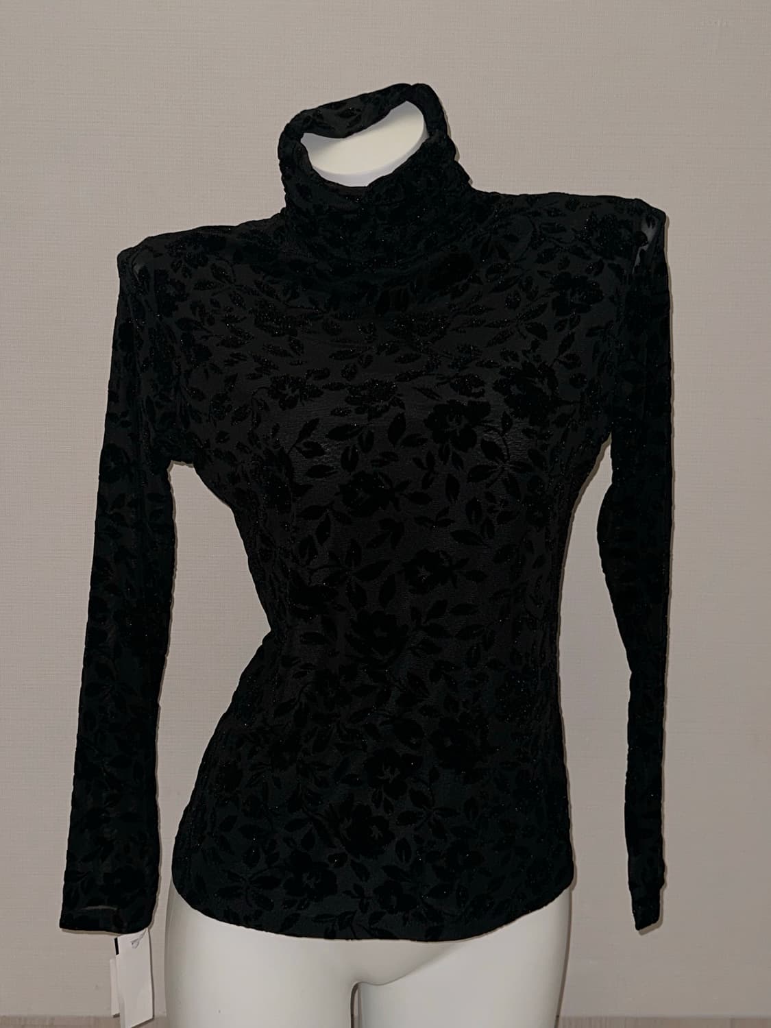 빈티지 블랙 플로럴 벨벳 번아웃 시스루 목폴라 상품이미지5